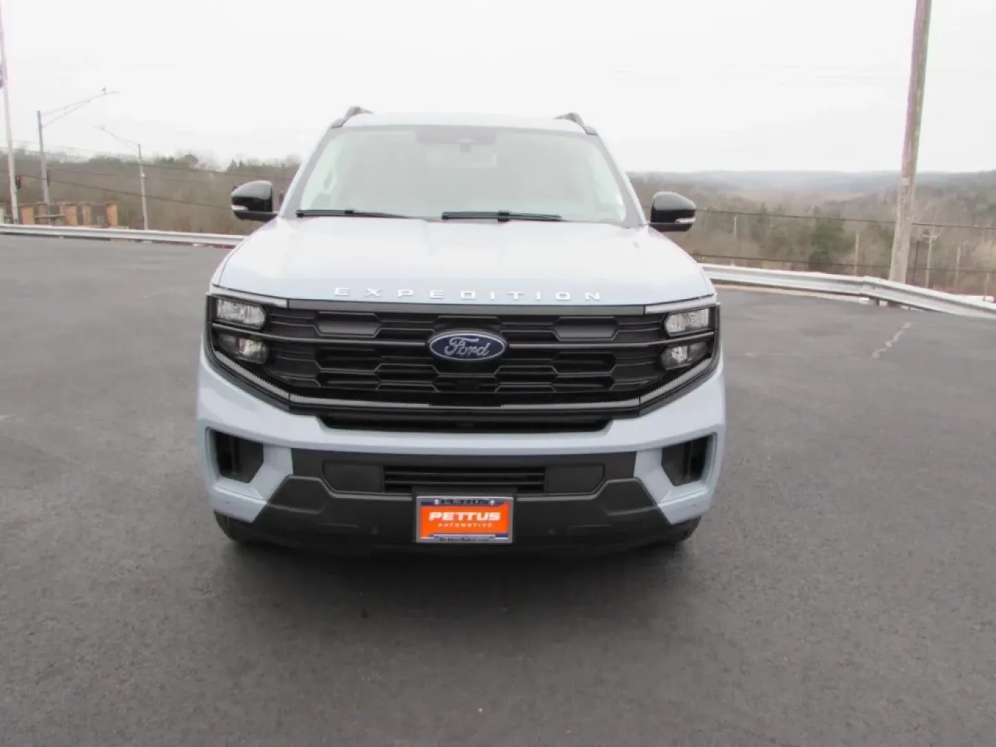 2026 /Space Gray Ford Expedition Active (1FMJU1J88TE) with an 3.5L EcoBoost V6 engine, Automatic transmission, located at 12836 Highway 21, De Soto, MO, 63020, (636) 337-7777, 38.151867, -90.575615 - Are you ready to elevate your family adventures with a vehicle that combines luxury, capability, and innovation? Look no further than the 2026 Ford Expedition Active, available now at Pettus Ford De Soto. This stunning SUV, with only 11 miles on the odometer, is perfect for growing families, outdoor - Photo#1