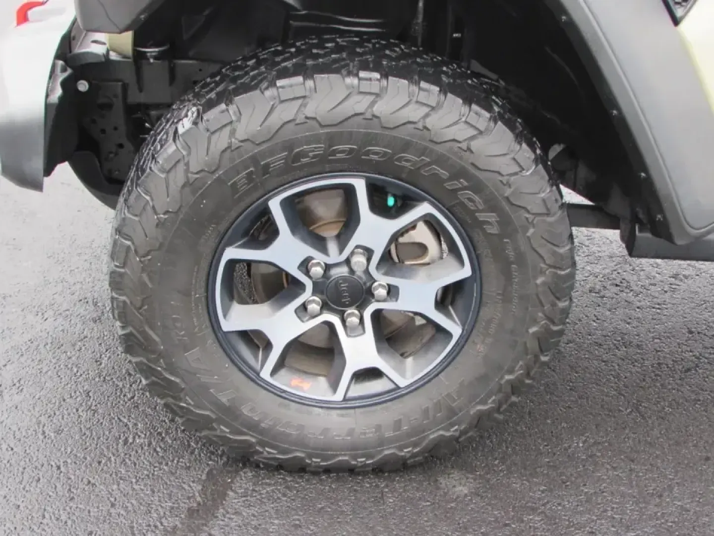 2022 /Black Jeep Wrangler Unlimited Rubicon (1C4HJXFN8NW) with an 2.0L L4 DOHC 16V TURBO engine, 6A transmission, located at 12830 Highway 21, De Soto, MO, 63020, (636) 337-7777, 38.153099, -90.573624 - **Adventure Awaits with the 2022 Jeep Wrangler Unlimited Rubicon at Pettus CDJR DeSoto!**<br /> <br /> If you're looking for a vehicle that complements your adventurous lifestyle, the 2022 Jeep Wrangler Unlimited Rubicon is your perfect match. This rugged SUV is not just for off-roading; it's a vers - Photo#10