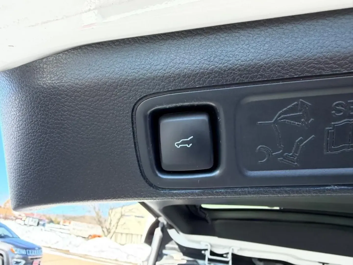 2021 /Ebony Leather Ford Expedition Max Platinum (1FMJK1MT8ME) with an 3.5L EcoBoost V6 engine, Automatic transmission, located at 970 Woodlawn Dr., Farmington, MO, 63640, (573) 431-7800, 37.825642, -90.468674 - Experience a lifestyle of adventure and luxury with the stunning **2021 Ford Expedition Max Platinum**, available now at Pettus CDJR Farmington, your premier OEM dealership located at **970 Woodlawn Drive, Farmington, MO 63640**. This exceptional SUV is perfect for growing families seeking both comf - Photo#5