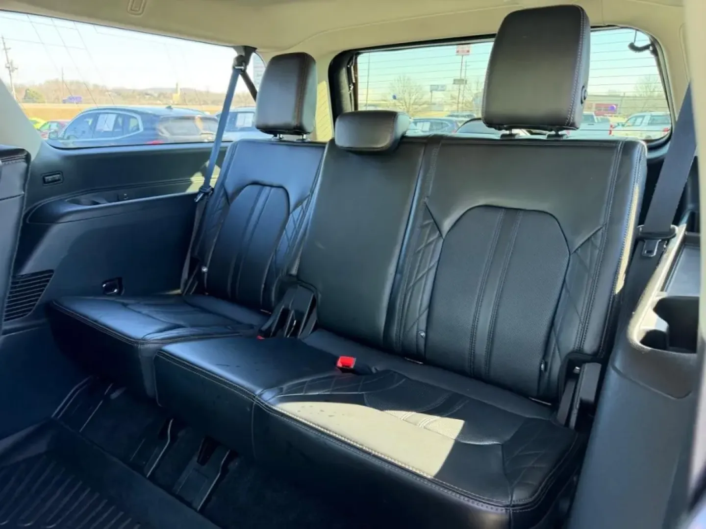 2021 /Ebony Leather Ford Expedition Max Platinum (1FMJK1MT8ME) with an 3.5L EcoBoost V6 engine, Automatic transmission, located at 970 Woodlawn Dr., Farmington, MO, 63640, (573) 431-7800, 37.825642, -90.468674 - Experience a lifestyle of adventure and luxury with the stunning **2021 Ford Expedition Max Platinum**, available now at Pettus CDJR Farmington, your premier OEM dealership located at **970 Woodlawn Drive, Farmington, MO 63640**. This exceptional SUV is perfect for growing families seeking both comf - Photo#9