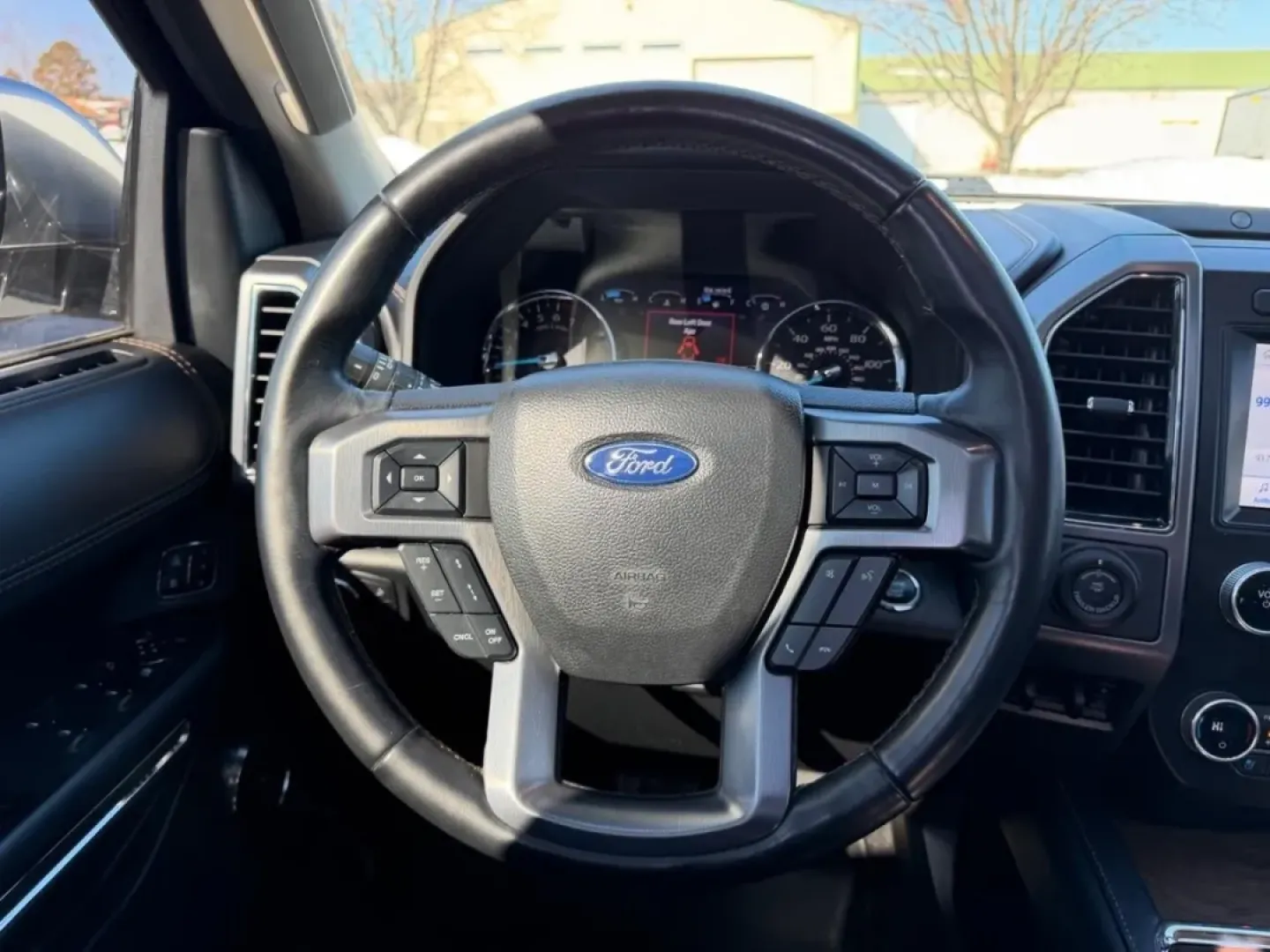 2021 /Ebony Leather Ford Expedition Max Platinum (1FMJK1MT8ME) with an 3.5L EcoBoost V6 engine, Automatic transmission, located at 970 Woodlawn Dr., Farmington, MO, 63640, (573) 431-7800, 37.825642, -90.468674 - Experience a lifestyle of adventure and luxury with the stunning **2021 Ford Expedition Max Platinum**, available now at Pettus CDJR Farmington, your premier OEM dealership located at **970 Woodlawn Drive, Farmington, MO 63640**. This exceptional SUV is perfect for growing families seeking both comf - Photo#14