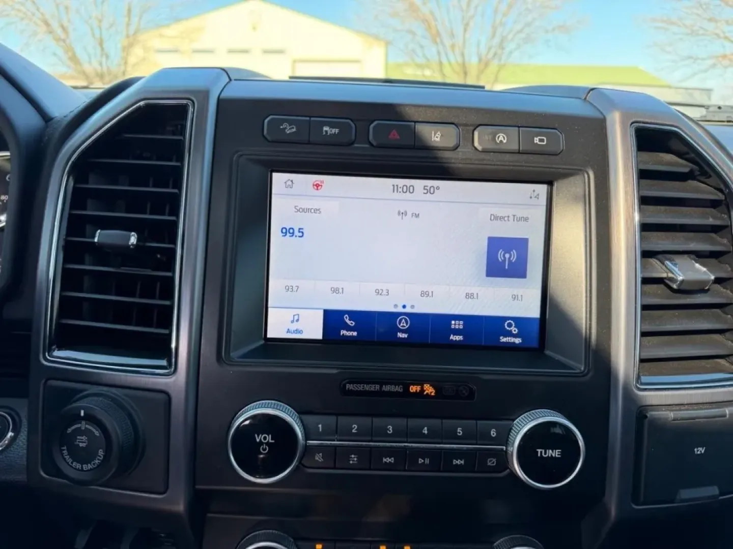 2021 /Ebony Leather Ford Expedition Max Platinum (1FMJK1MT8ME) with an 3.5L EcoBoost V6 engine, Automatic transmission, located at 970 Woodlawn Dr., Farmington, MO, 63640, (573) 431-7800, 37.825642, -90.468674 - Experience a lifestyle of adventure and luxury with the stunning **2021 Ford Expedition Max Platinum**, available now at Pettus CDJR Farmington, your premier OEM dealership located at **970 Woodlawn Drive, Farmington, MO 63640**. This exceptional SUV is perfect for growing families seeking both comf - Photo#18