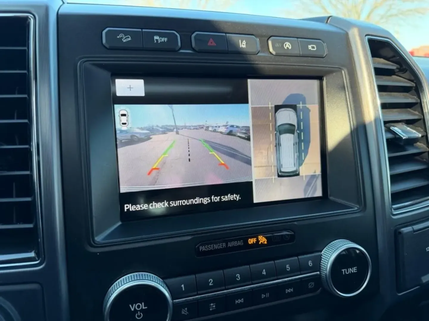 2021 /Ebony Leather Ford Expedition Max Platinum (1FMJK1MT8ME) with an 3.5L EcoBoost V6 engine, Automatic transmission, located at 970 Woodlawn Dr., Farmington, MO, 63640, (573) 431-7800, 37.825642, -90.468674 - Experience a lifestyle of adventure and luxury with the stunning **2021 Ford Expedition Max Platinum**, available now at Pettus CDJR Farmington, your premier OEM dealership located at **970 Woodlawn Drive, Farmington, MO 63640**. This exceptional SUV is perfect for growing families seeking both comf - Photo#26