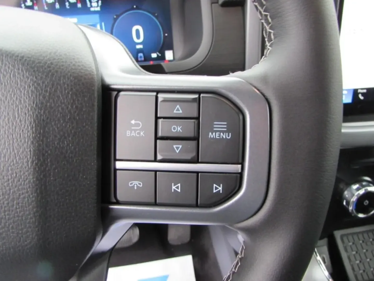 2025 /Black Ford F-150 XLT (1FTFW3L52SF) with an 5.0L engine, located at 12836 Highway 21, De Soto, MO, 63020, (636) 337-7777, 38.151867, -90.575615 - Experience the ultimate combination of rugged performance and refined comfort with the 2025 Ford F-150 XLT, now available at Pettus Ford De Soto. This powerful truck is perfect for those who need a reliable companion for both work and play, making it an ideal choice for outdoor enthusiasts, weekend - Photo#21