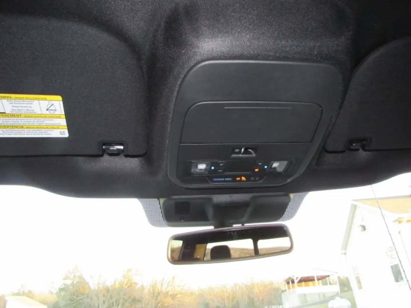 2025 /Black Ford F-150 XLT (1FTFW3L54SF) with an 5.0L engine, located at 12836 Highway 21, De Soto, MO, 63020, (636) 337-7777, 38.151867, -90.575615 - **Experience Unmatched Versatility with the 2025 Ford F-150 XLT at Pettus Ford De Soto**<br /> <br /> Are you ready to elevate your lifestyle and tackle any adventure that life throws your way? The 2025 Ford F-150 XLT, available at Pettus Ford De Soto, is your ticket to a world of possibilities. Whe - Photo#21