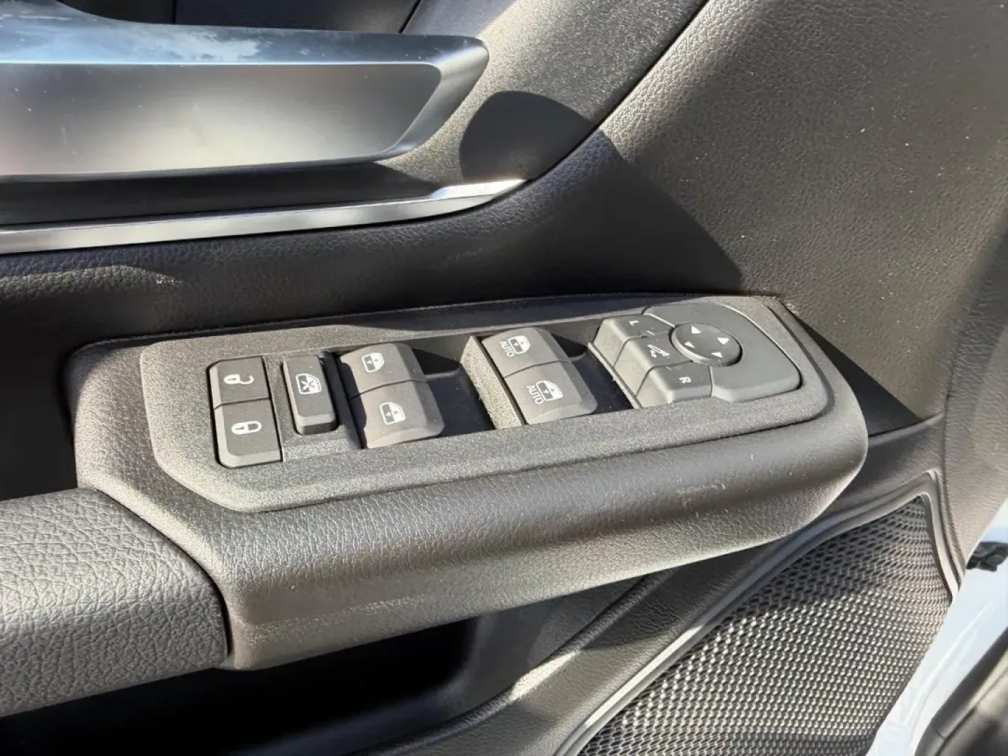 2026 /Diesel Gray/Black Cloth Ram 1500 Big Horn/Lone Star (1C6SRFFP5TN) with an 3.0L Straight 6 engine, 8A transmission, located at 970 Woodlawn Dr., Farmington, MO, 63640, (573) 431-7800, 37.825642, -90.468674 - Are you ready to elevate your lifestyle with a powerful and reliable truck? Look no further than the impressive 2026 Ram 1500 Big Horn/Lone Star, available now at Pettus CDJR Farmington! Perfect for weekend adventures, family outings, or tackling your daily commute, this truck is built for versatili - Photo#17