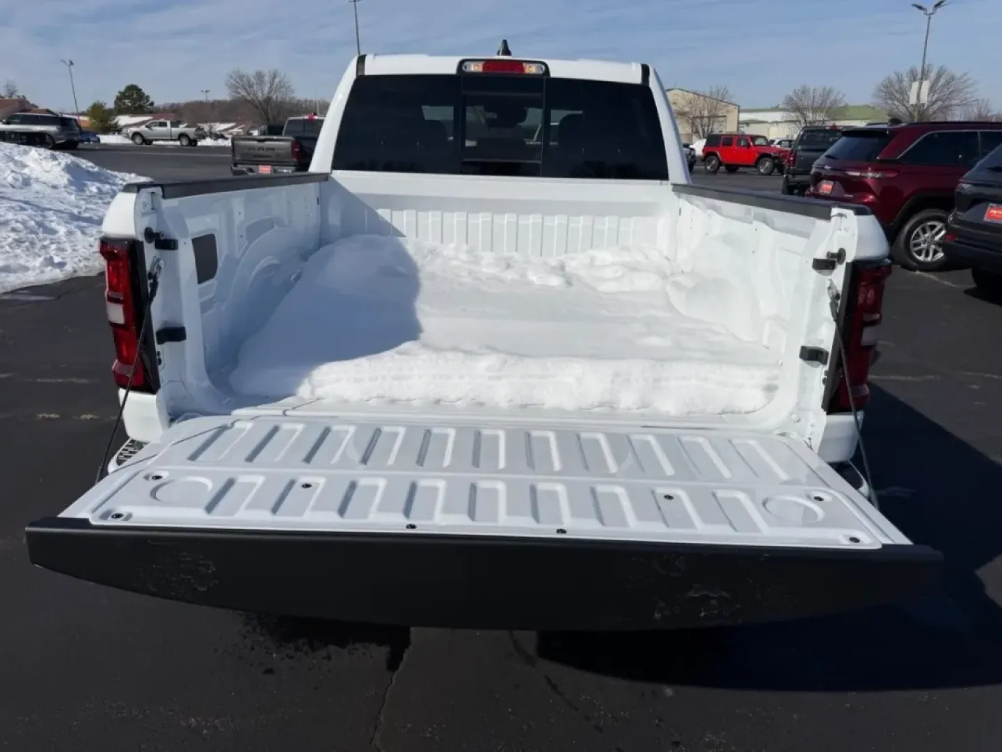 2026 /Diesel Gray/Black Cloth Ram 1500 Big Horn/Lone Star (1C6SRFFP5TN) with an 3.0L Straight 6 engine, 8A transmission, located at 970 Woodlawn Dr., Farmington, MO, 63640, (573) 431-7800, 37.825642, -90.468674 - Are you ready to elevate your lifestyle with a powerful and reliable truck? Look no further than the impressive 2026 Ram 1500 Big Horn/Lone Star, available now at Pettus CDJR Farmington! Perfect for weekend adventures, family outings, or tackling your daily commute, this truck is built for versatili - Photo#4