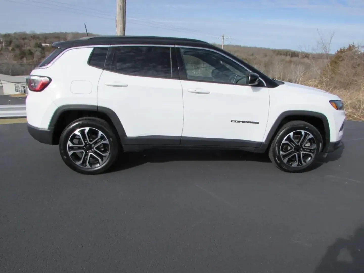 2023 /Black Jeep Compass Limited (3C4NJDCN6PT) with an Other engine, Automatic transmission, located at 12830 Highway 21, De Soto, MO, 63020, (636) 337-7777, 38.153099, -90.573624 - Are you ready to elevate your driving experience and embrace the open road? Whether you're a weekend adventurer, a busy commuter, or a growing family in need of a reliable vehicle, the 2023 Jeep Compass is the perfect companion for your journeys. With its rugged good looks, advanced technology, and - Photo#7