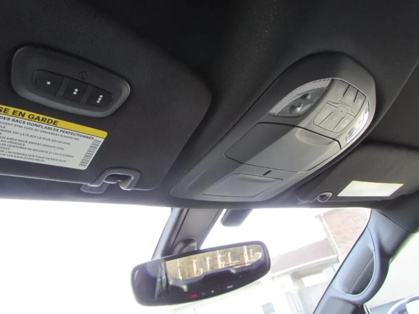 2019 /Black Chrysler Pacifica Touring Plus (2C4RC1FG4KR) with an Other engine, Automatic transmission, located at 12836 Highway 21, De Soto, MO, 63020, (636) 337-7777, 38.151867, -90.575615 - **Discover the Perfect Family Vehicle with the 2019 Chrysler Pacifica at Pettus Ford De Soto!**<br /> <br /> Are you in search of a vehicle that can seamlessly blend family life with everyday convenience? Look no further than the 2019 Chrysler Pacifica, available now at Pettus Ford De Soto, your tru - Photo#17