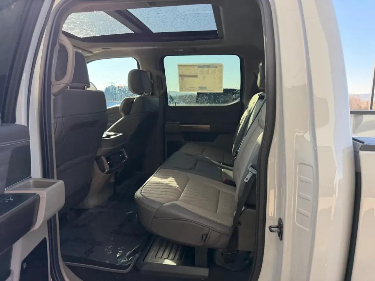 2026 /Smoked Truffle Leather Ford F-350SD Platinum (1FT8W3BM2TE) with an 6.7L engine, 6A transmission, located at 141 Commercial Dr, Fredericktown, MO, 63645, (573) 783-6432, 37.570087, -90.320648 - **Adventure Awaits with the 2026 Ford F-350SD at Pettus Ford Fredericktown!**<br /> <br /> Are you dreaming of the perfect truck that effortlessly combines power, comfort, and versatility? Look no further than the remarkable 2026 Ford F-350SD, now available at Pettus Ford Fredericktown, your trusted - Photo#8