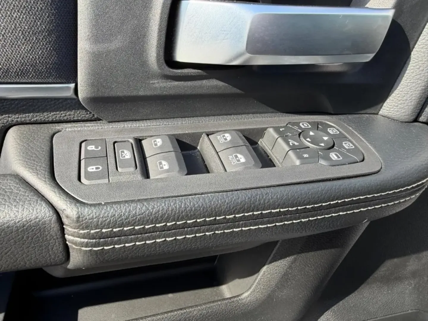 2026 /Diesel Gray/Black Cloth Ram 2500 Big Horn (3C6UR5DJ8TG) with an 6.4L V8 HEMI HD engine, 6A transmission, located at 970 Woodlawn Dr., Farmington, MO, 63640, (573) 431-7800, 37.825642, -90.468674 - Experience the perfect blend of power, rugged style, and versatility with the 2026 Ram 2500 Big Horn, now available at Pettus CDJR Farmington. This truck is designed for those who thrive on adventure and need a reliable vehicle for both everyday tasks and weekend excursions. Whether you're hauling e - Photo#18