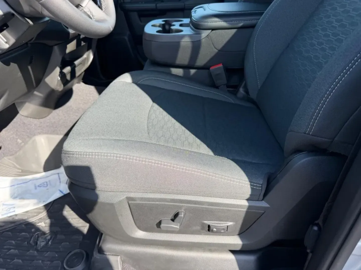 2026 /Diesel Gray/Black Cloth Ram 2500 Big Horn (3C6UR5DJ8TG) with an 6.4L V8 HEMI HD engine, 6A transmission, located at 970 Woodlawn Dr., Farmington, MO, 63640, (573) 431-7800, 37.825642, -90.468674 - Experience the perfect blend of power, rugged style, and versatility with the 2026 Ram 2500 Big Horn, now available at Pettus CDJR Farmington. This truck is designed for those who thrive on adventure and need a reliable vehicle for both everyday tasks and weekend excursions. Whether you're hauling e - Photo#19