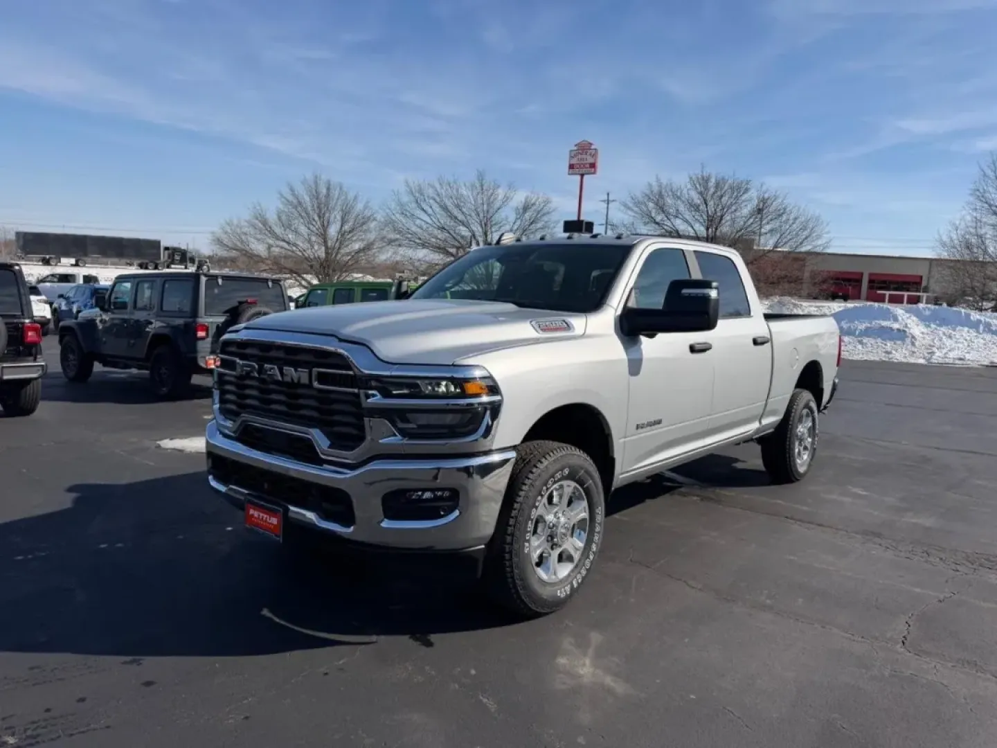 2026 /Diesel Gray/Black Cloth Ram 2500 Big Horn (3C6UR5DJ8TG) with an 6.4L V8 HEMI HD engine, 6A transmission, located at 970 Woodlawn Dr., Farmington, MO, 63640, (573) 431-7800, 37.825642, -90.468674 - Experience the perfect blend of power, rugged style, and versatility with the 2026 Ram 2500 Big Horn, now available at Pettus CDJR Farmington. This truck is designed for those who thrive on adventure and need a reliable vehicle for both everyday tasks and weekend excursions. Whether you're hauling e - Photo#6