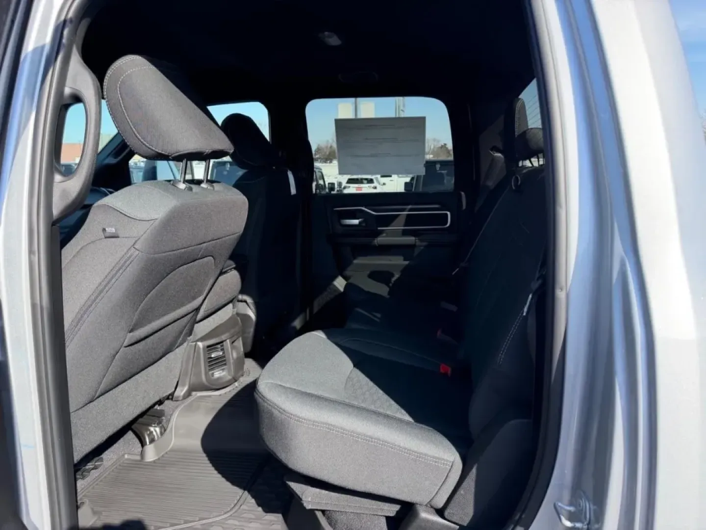 2026 /Diesel Gray/Black Cloth Ram 2500 Big Horn (3C6UR5DJ8TG) with an 6.4L V8 HEMI HD engine, 6A transmission, located at 970 Woodlawn Dr., Farmington, MO, 63640, (573) 431-7800, 37.825642, -90.468674 - Experience the perfect blend of power, rugged style, and versatility with the 2026 Ram 2500 Big Horn, now available at Pettus CDJR Farmington. This truck is designed for those who thrive on adventure and need a reliable vehicle for both everyday tasks and weekend excursions. Whether you're hauling e - Photo#8