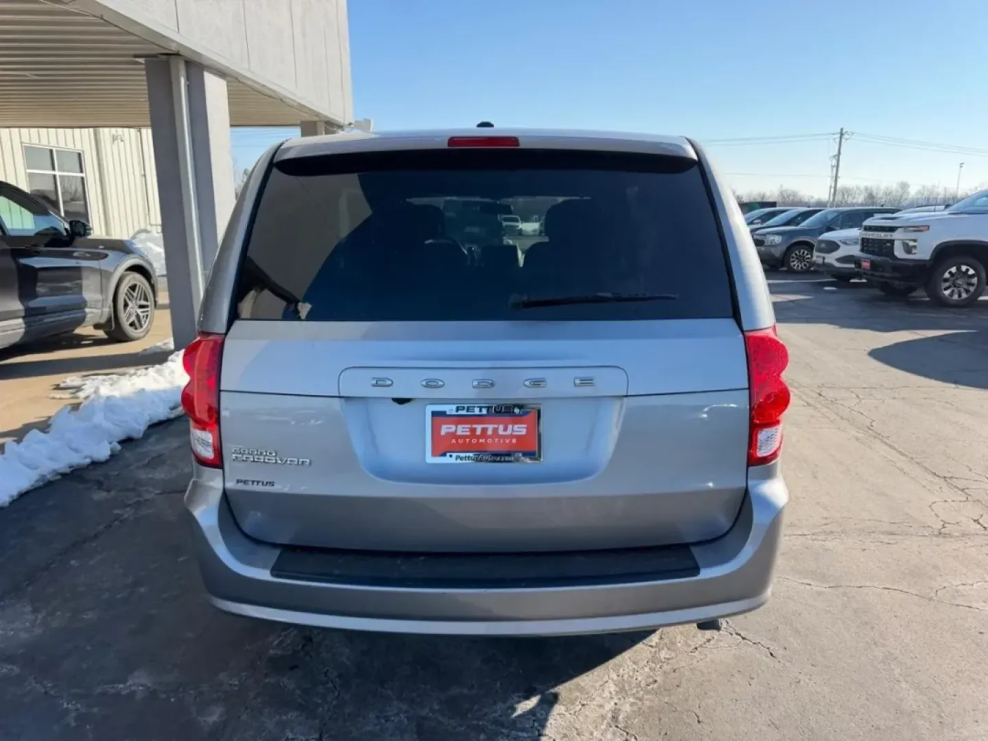 2016 /Black/Light Graystone Cloth Dodge Grand Caravan SE (2C4RDGBG6GR) with an 3.6L V6 24V VVT FlexFuel engine, Automatic transmission, located at 141 Commercial Dr, Fredericktown, MO, 63645, (573) 783-6432, 37.570087, -90.320648 - **Discover Your Next Adventure with the 2016 Dodge Grand Caravan: A Family-Friendly Minivan Awaiting You at Pettus Ford Fredericktown!**<br /> <br /> Are you searching for the perfect vehicle to accommodate your growing family's needs? Look no further than this exceptional 2016 Dodge Grand Caravan, - Photo#3