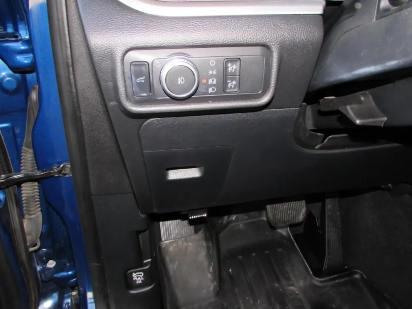 2020 /Ebony With Light Slate Uppers Ford Explorer XLT (1FMSK8DH5LG) with an Other engine, Automatic transmission, located at 12836 Highway 21, De Soto, MO, 63020, (636) 337-7777, 38.151867, -90.575615 - Are you ready to elevate your family adventures or your weekend getaways? If so, the 2020 Ford Explorer XLT is the perfect choice for you! With its impressive combination of style, space, and technology, this SUV is designed for those who seek both practicality and excitement on the road. At Pettus - Photo#15