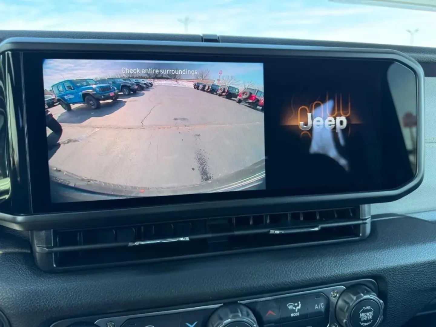 2026 /Black Cloth Jeep Wrangler Sport (1C4PJXDN4TW) with an 2.0L engine, 6M transmission, located at 970 Woodlawn Dr., Farmington, MO, 63640, (573) 431-7800, 37.825642, -90.468674 - Embark on your next adventure with the 2026 Jeep Wrangler, a vehicle that perfectly blends rugged capability with everyday practicality. Whether you're navigating the bustling streets of Farmington or conquering the trails of nearby Washington State Park, this SUV is designed for those who crave exp - Photo#20