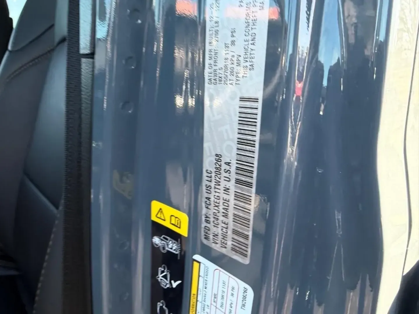 2026 /Black Leather Jeep Wrangler Sahara (1C4PJXEG1TW) with an 3.6L V6 engine, 6M transmission, located at 970 Woodlawn Dr., Farmington, MO, 63640, (573) 431-7800, 37.825642, -90.468674 - **Unleash Adventure with This 2026 Jeep Wrangler Sahara at Pettus CDJR Farmington!**<br /> <br /> If you're on the lookout for a versatile vehicle that can handle both your daily commute and weekend getaways, look no further! The 2026 Jeep Wrangler Sahara is the epitome of rugged sophistication, des - Photo#21