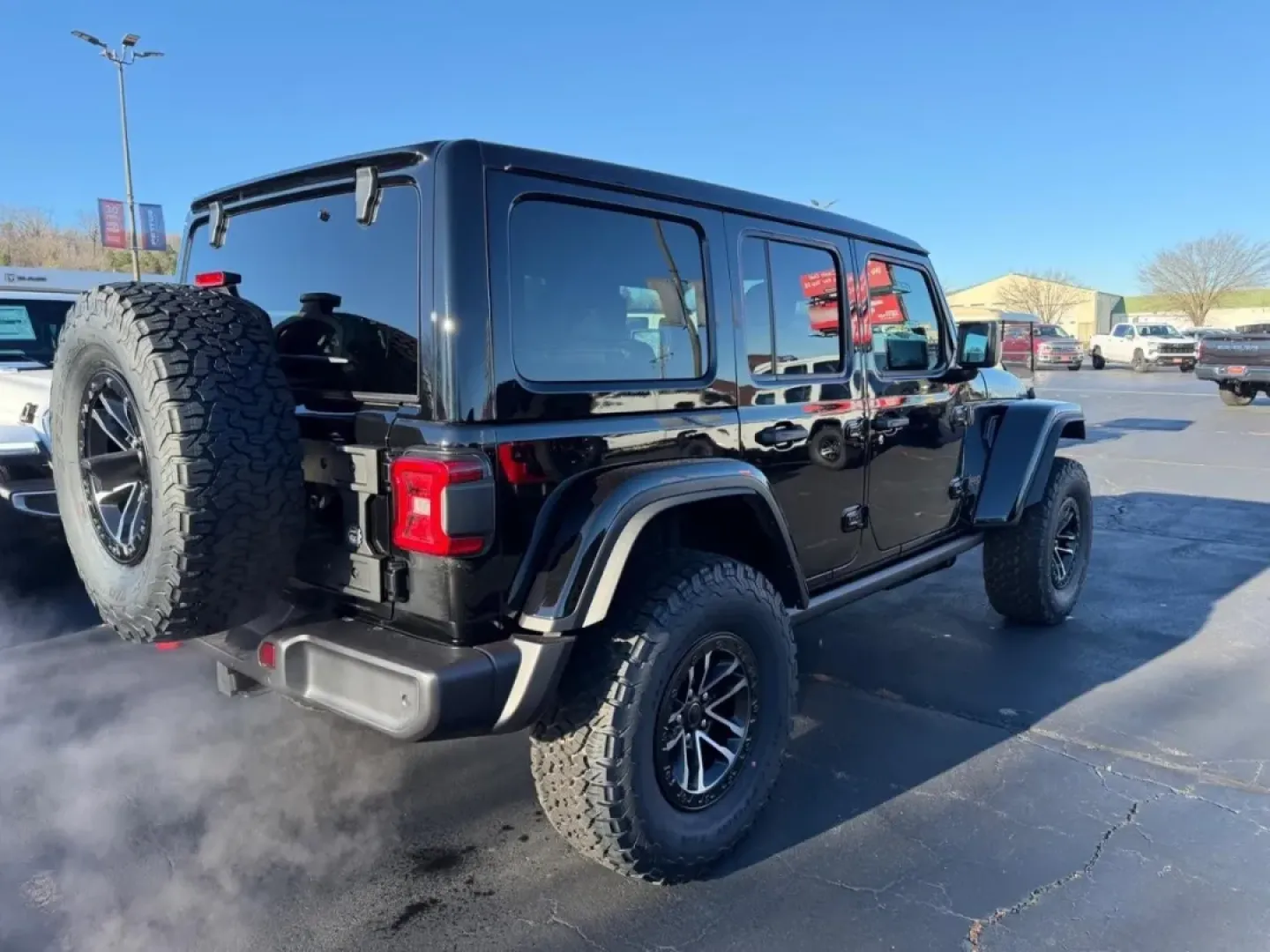 2026 /Black Leather Jeep Wrangler Rubicon (1C4RJXFGXTW) with an 3.6L V6 engine, located at 970 Woodlawn Dr., Farmington, MO, 63640, (573) 431-7800, 37.825642, -90.468674 - Looking for the perfect vehicle to elevate your outdoor adventures or accommodate your growing family? Look no further than this stunning 2026 Jeep Wrangler, available now at Pettus CDJR Farmington. Located at 970 Woodlawn Drive in Farmington, MO, our dealership specializes in quality used vehicles, - Photo#2
