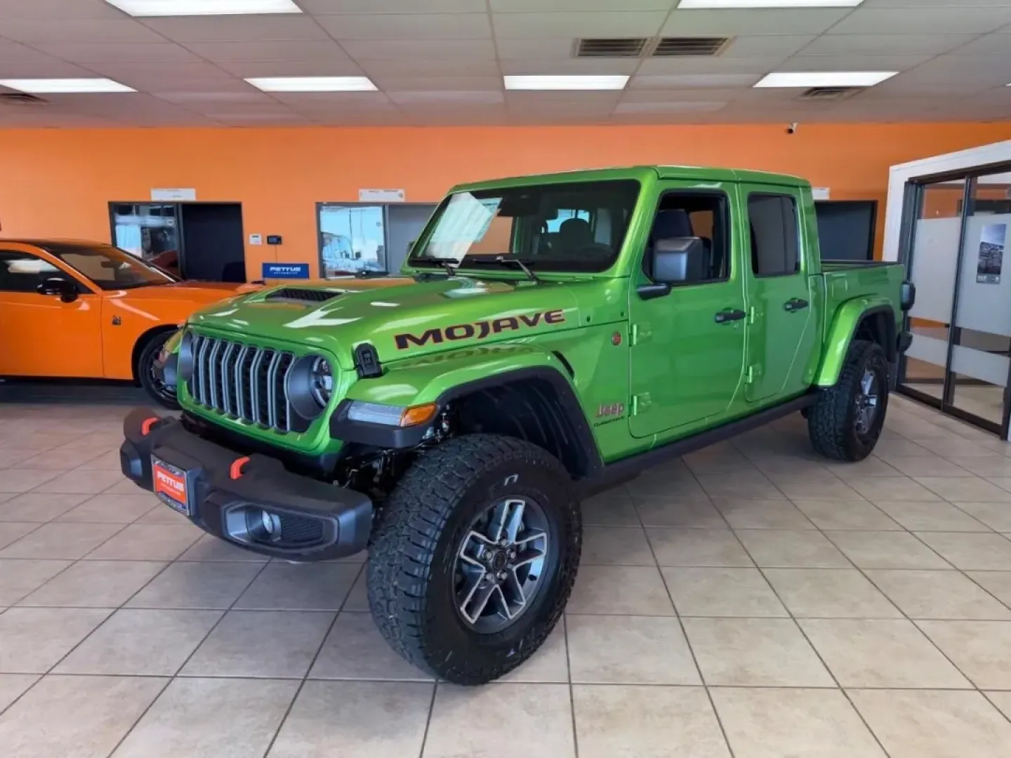 2026 /Black Cloth Jeep Gladiator Mojave (1C6RJTEG7TL) with an 3.6L V6 engine, 6M transmission, located at 970 Woodlawn Dr., Farmington, MO, 63640, (573) 431-7800, 37.825642, -90.468674 - **Discover Adventure with the 2026 Jeep Gladiator at Pettus CDJR Farmington**<br /> <br /> Are you ready to elevate your outdoor adventures or tackle your daily commute with style? The 2026 Jeep Gladiator, now available at Pettus CDJR Farmington, is the truck that can do it all! With its rugged capa - Photo#6