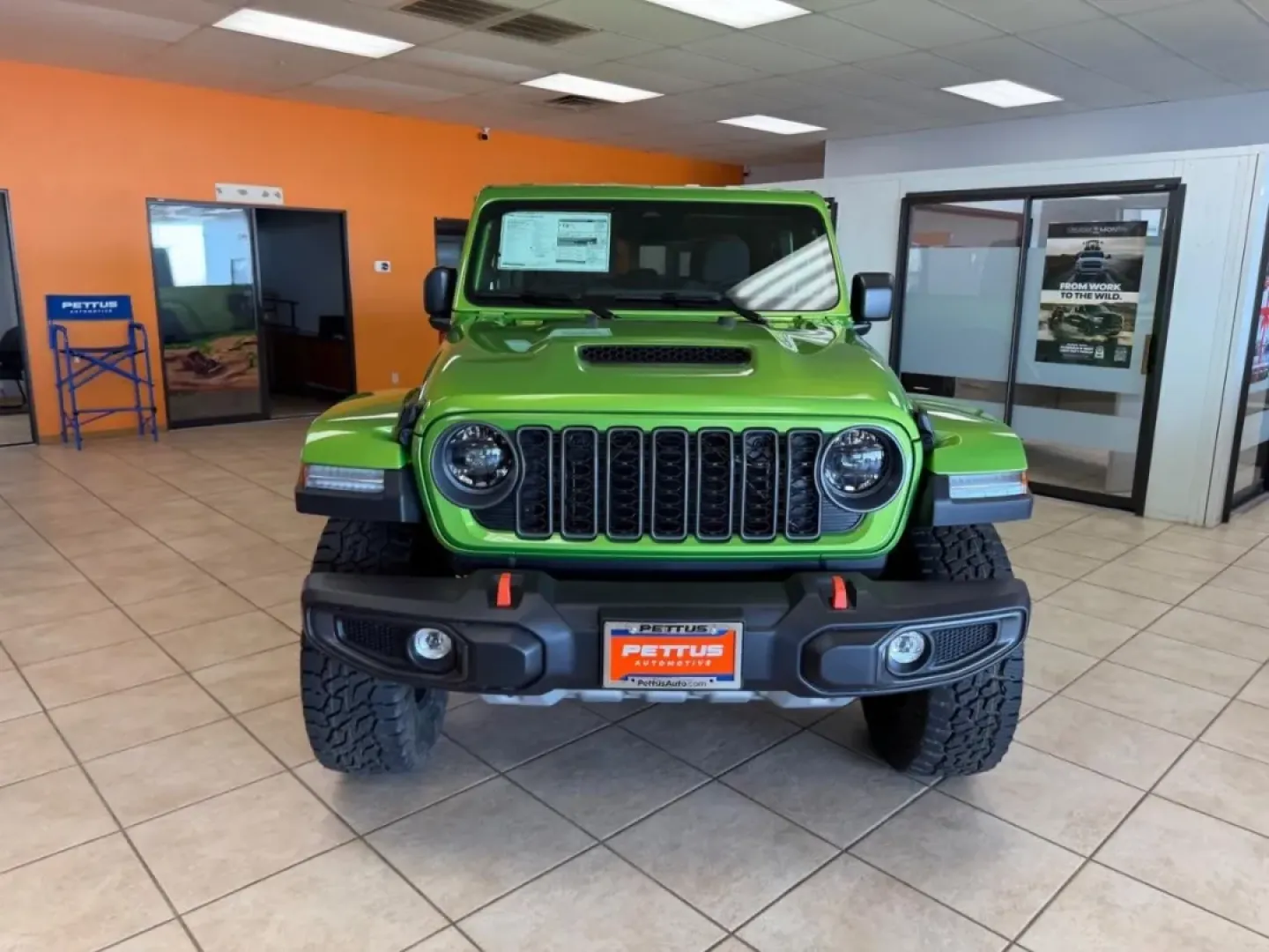 2026 /Black Cloth Jeep Gladiator Mojave (1C6RJTEG7TL) with an 3.6L V6 engine, 6M transmission, located at 970 Woodlawn Dr., Farmington, MO, 63640, (573) 431-7800, 37.825642, -90.468674 - **Discover Adventure with the 2026 Jeep Gladiator at Pettus CDJR Farmington**<br /> <br /> Are you ready to elevate your outdoor adventures or tackle your daily commute with style? The 2026 Jeep Gladiator, now available at Pettus CDJR Farmington, is the truck that can do it all! With its rugged capa - Photo#7