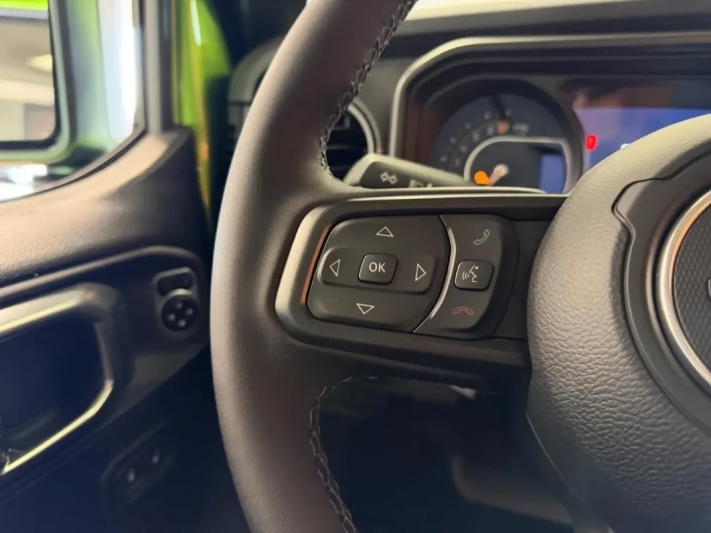 2026 /Black Cloth Jeep Gladiator Mojave (1C6RJTEG7TL) with an 3.6L V6 engine, 6M transmission, located at 970 Woodlawn Dr., Farmington, MO, 63640, (573) 431-7800, 37.825642, -90.468674 - **Discover Adventure with the 2026 Jeep Gladiator at Pettus CDJR Farmington**<br /> <br /> Are you ready to elevate your outdoor adventures or tackle your daily commute with style? The 2026 Jeep Gladiator, now available at Pettus CDJR Farmington, is the truck that can do it all! With its rugged capa - Photo#11