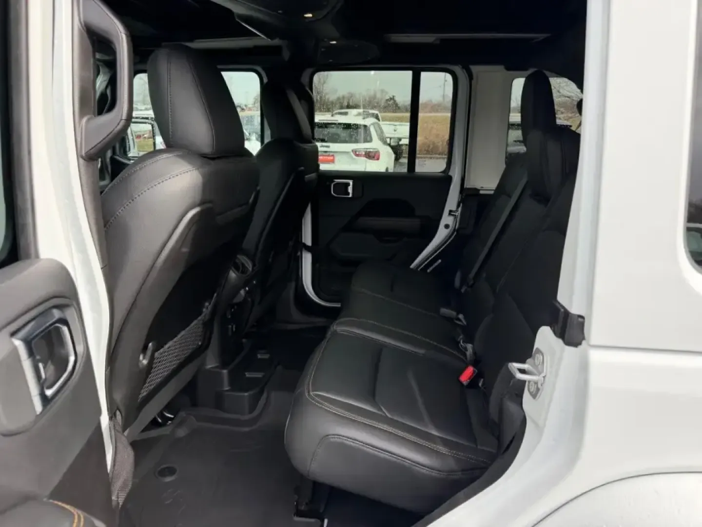 2026 /Black Leather Jeep Wrangler Sahara (1C4PJXEG9TW) with an 3.6L V6 engine, 6M transmission, located at 970 Woodlawn Dr., Farmington, MO, 63640, (573) 431-7800, 37.825642, -90.468674 - **Explore the Great Outdoors with the 2026 Jeep Wrangler Sahara at Pettus CDJR Farmington!**<br /> <br /> Adventure awaits! If you're seeking a vehicle that combines rugged capability with everyday comfort, look no further than this impressive 2026 Jeep Wrangler Sahara. Perfect for weekend getaways - Photo#8