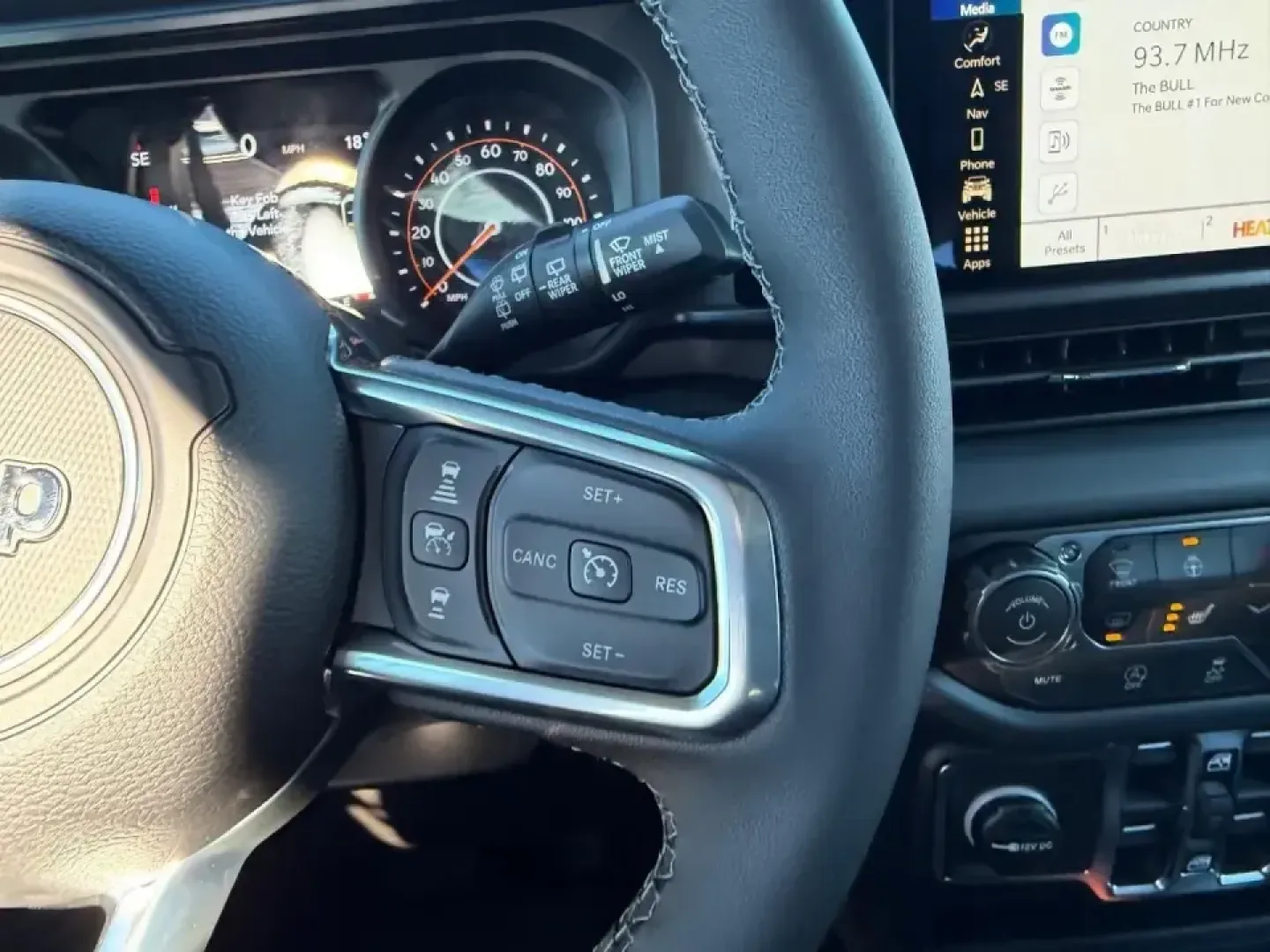 2026 /Black Leather Jeep Wrangler Sahara (1C4PJXEN3TW) with an 2.0L engine, 6M transmission, located at 970 Woodlawn Dr., Farmington, MO, 63640, (573) 431-7800, 37.825642, -90.468674 - ### Explore Life's Adventures with the 2026 Jeep Wrangler Sahara A Perfect SUV for All Your Family Escapades!<br /> <br /> Are you ready to elevate your lifestyle? The 2026 Jeep Wrangler Sahara in an eye-catching Hydro Blue is not just an SUV; it's your gateway to adventure! Whether you're hitting - Photo#12