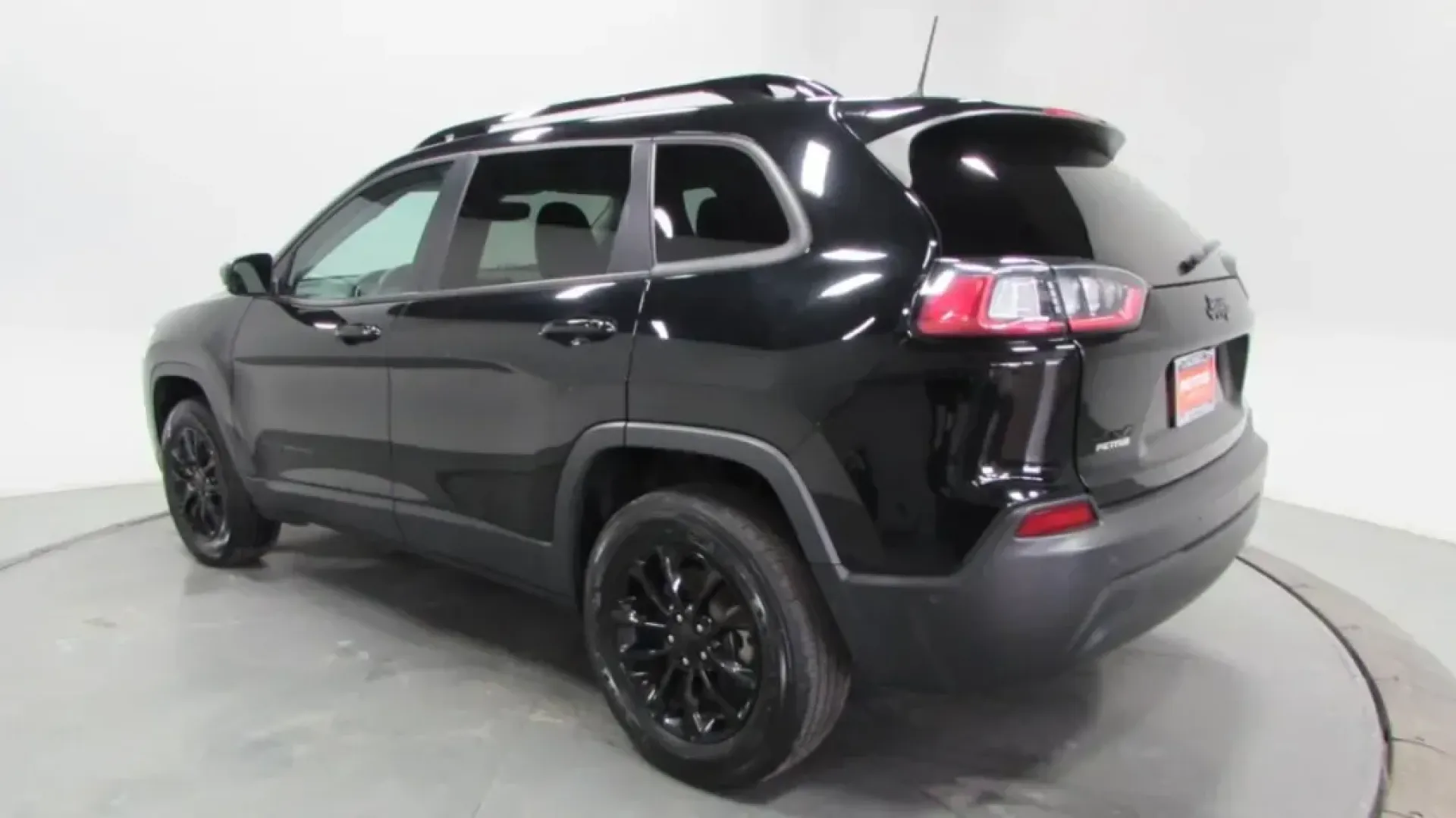 2023 /Black Leather Jeep Cherokee Altitude (1C4PJMMB2PD) with an Other engine, Automatic transmission, located at 12830 Highway 21, De Soto, MO, 63020, (636) 337-7777, 38.153099, -90.573624 - USED 2023 Jeep Cherokee Altitude from Pettus Chrysler Dodge Jeep Ram De Soto, De Soto MO. - Photo#4