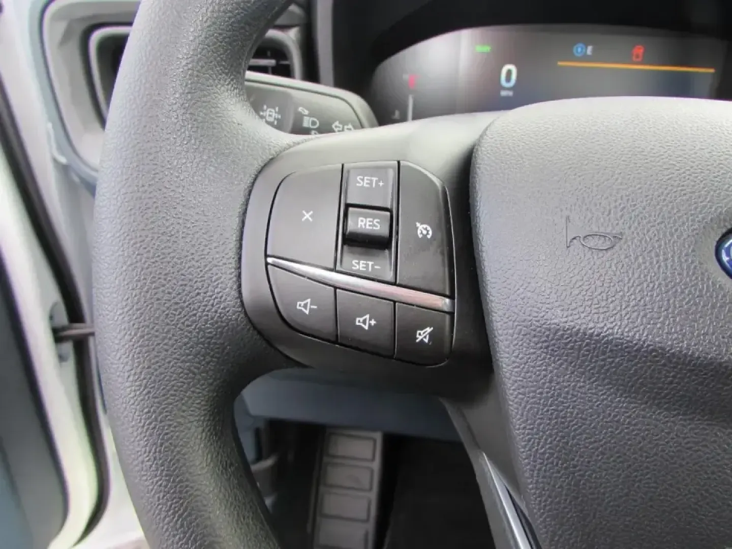 2026 /Black Onyx/Dark Slate Ford Maverick XL (3FTTW8B31TR) with an 2.5L Hybrid engine, CVT transmission, located at 12836 Highway 21, De Soto, MO, 63020, (636) 337-7777, 38.151867, -90.575615 - **Discover Your Next Adventure with the 2026 Ford Maverick XL at Pettus Ford De Soto!**<br /> <br /> If you're on the hunt for a versatile truck that seamlessly fits into your active lifestyle, look no further than the stunning 2026 Ford Maverick XL. Perfect for weekend adventures, daily commutes, o - Photo#13
