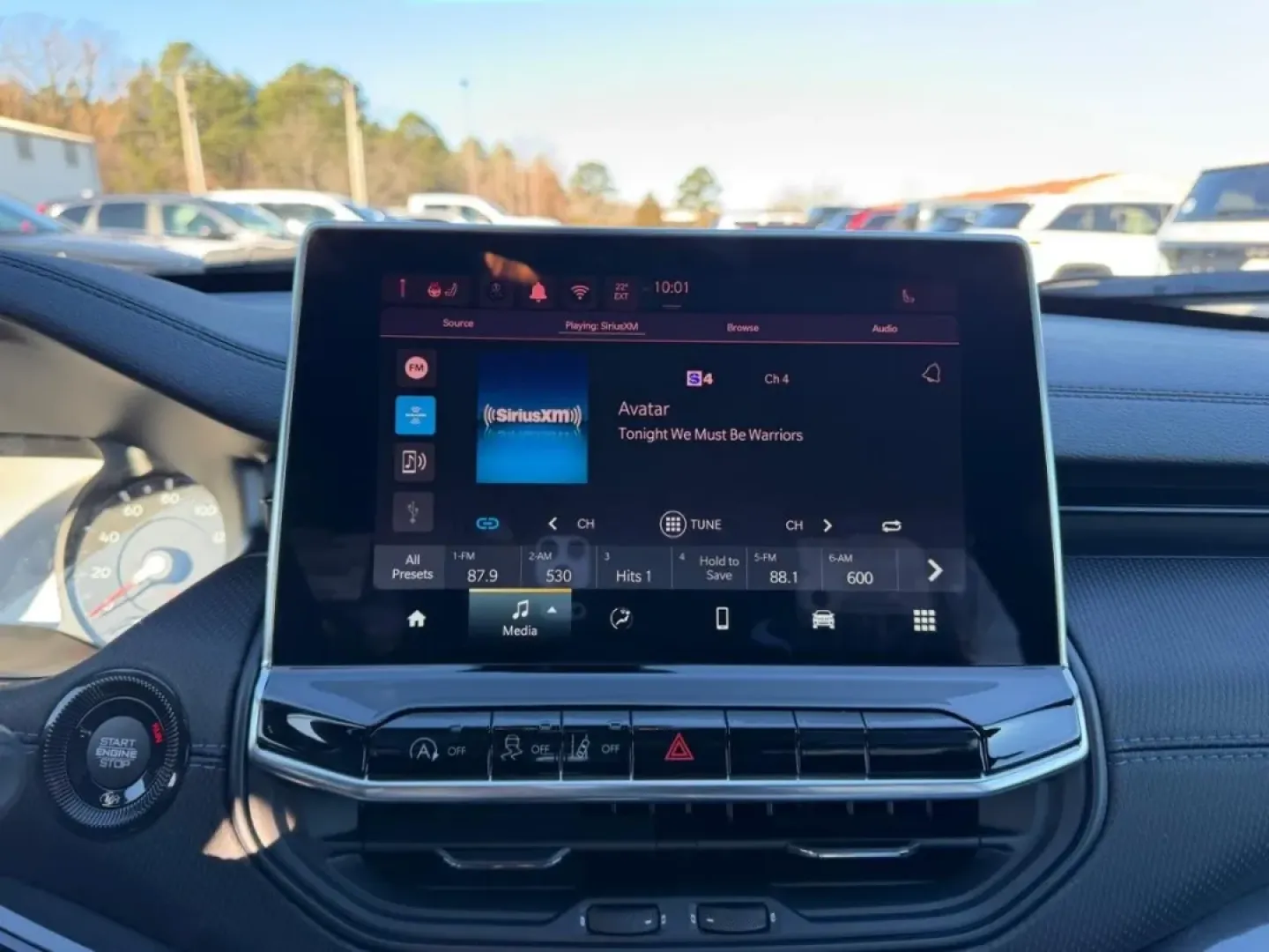 2026 /Black Leather Trimmed Jeep Compass Latitude (3C4NJDBN2TT) with an 2.0L engine, located at 970 Woodlawn Dr., Farmington, MO, 63640, (573) 431-7800, 37.825642, -90.468674 - **Unlock Adventure with the 2026 Jeep Compass at Pettus CDJR Farmington**<br /> <br /> Are you ready to elevate your daily commute or embark on weekend getaways? The 2026 Jeep Compass is designed for those who crave both adventure and comfort. With its rugged capabilities and modern features, this p - Photo#13