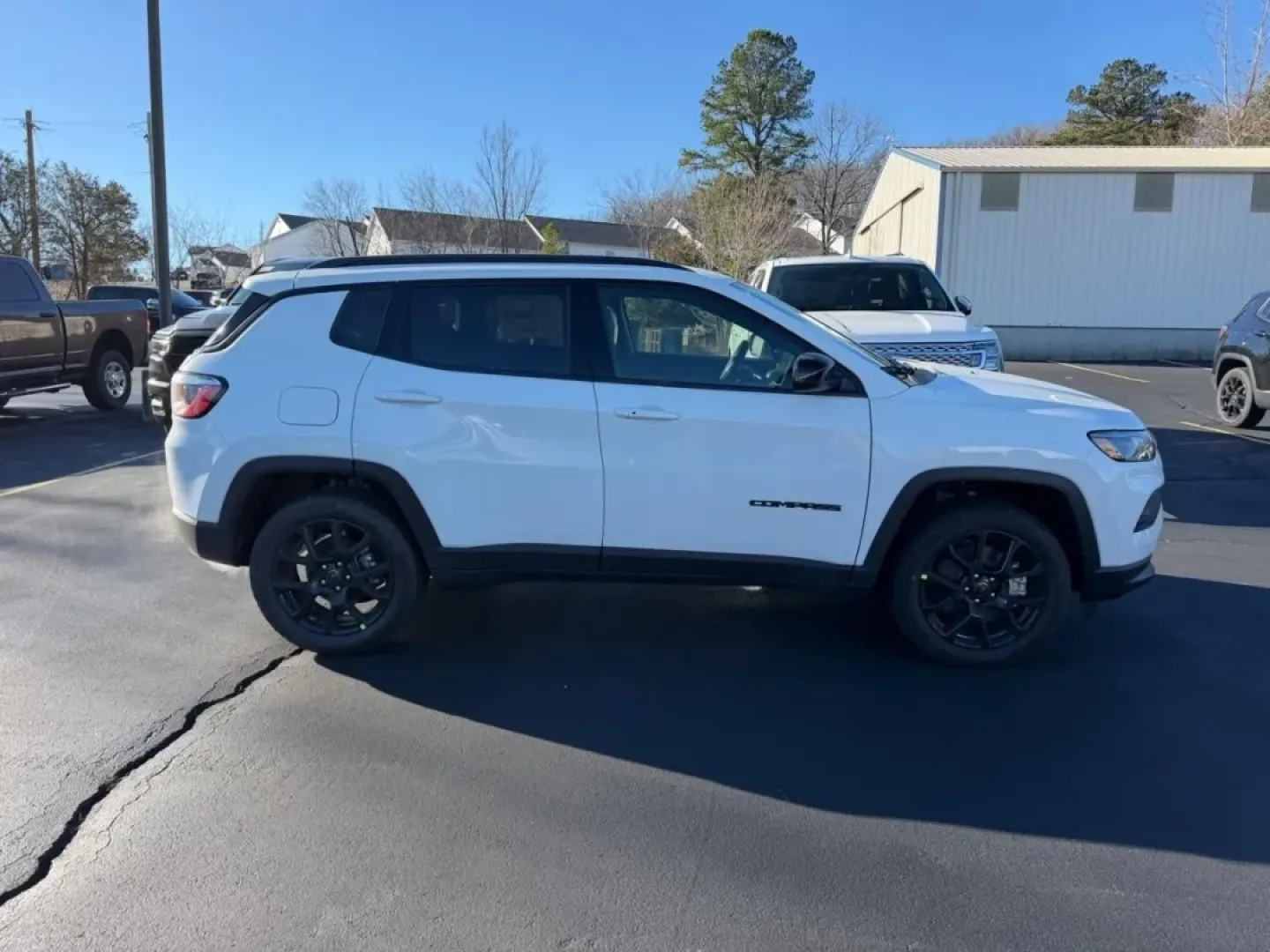 2026 /Black Leather Trimmed Jeep Compass Latitude (3C4NJDBN2TT) with an 2.0L engine, located at 970 Woodlawn Dr., Farmington, MO, 63640, (573) 431-7800, 37.825642, -90.468674 - **Unlock Adventure with the 2026 Jeep Compass at Pettus CDJR Farmington**<br /> <br /> Are you ready to elevate your daily commute or embark on weekend getaways? The 2026 Jeep Compass is designed for those who crave both adventure and comfort. With its rugged capabilities and modern features, this p - Photo#1