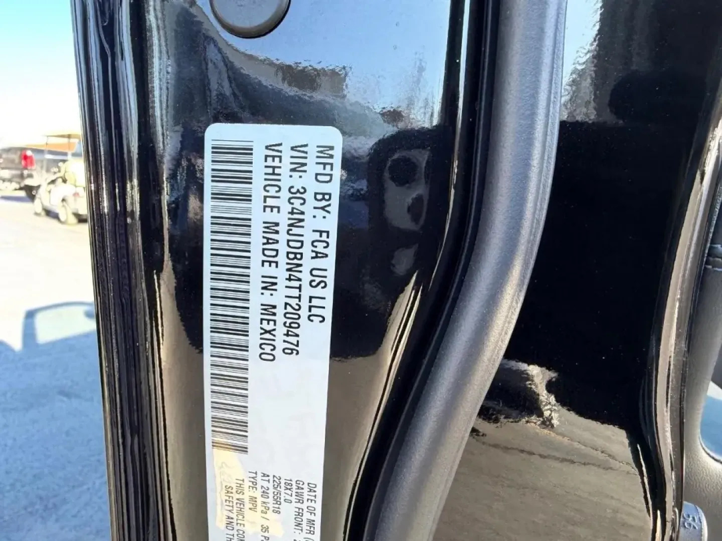 2026 /Black Leather Trimmed Jeep Compass Latitude (3C4NJDBN4TT) with an 2.0L engine, located at 970 Woodlawn Dr., Farmington, MO, 63640, (573) 431-7800, 37.825642, -90.468674 - **Adventure Awaits: Discover Your Next SUV at Pettus CDJR Farmington!**<br /> <br /> Are you ready to elevate your driving experience? Whether you're navigating the hustle and bustle of city life or embarking on weekend adventures, the 2026 Jeep Compass is the SUV that seamlessly blends style, comfo - Photo#21