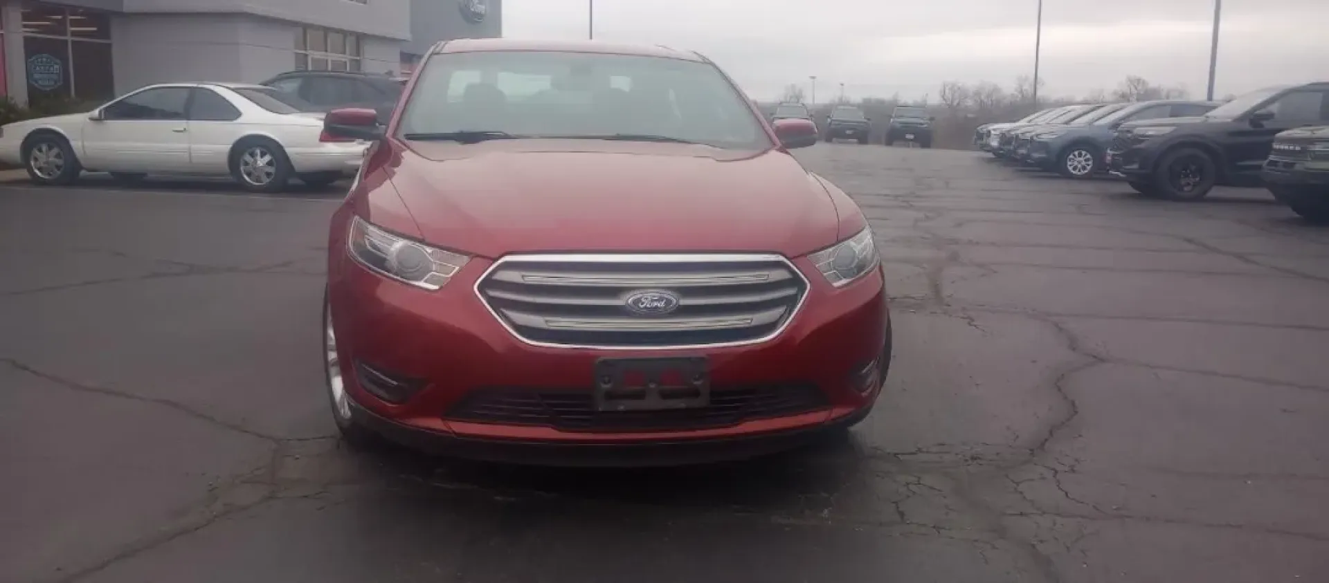 2016 Ford Taurus SEL (1FAHP2E8XGG) with an 3.5L V6 engine, located at 141 Commercial Dr, Fredericktown, MO, 63645, (573) 783-6432, 37.570087, -90.320648 - Are you on the hunt for a reliable sedan that perfectly balances style, comfort, and performance? Look no further! At Pettus Ford Fredericktown, we have just the vehicle you need to enhance your daily commute and weekend getaways. Introducing the stunning 2016 Ford Taurus SEL, a pre-owned gem that c - Photo#1