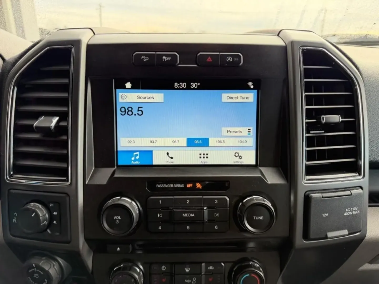 2018 /Dark Earth Gray Cloth Ford F-150 XLT (1FTEW1E5XJK) with an 5.0L engine, 6A transmission, located at 141 Commercial Dr, Fredericktown, MO, 63645, (573) 783-6432, 37.570087, -90.320648 - **Unleash Your Adventurous Spirit with This 2018 Ford F-150 - Perfect for Work and Play!**<br /> <br /> If you're searching for the ideal vehicle to complement your active lifestyle, look no further than this stunning 2018 Ford F-150, now available at Pettus Ford Fredericktown. Located at 141 Commer - Photo#13