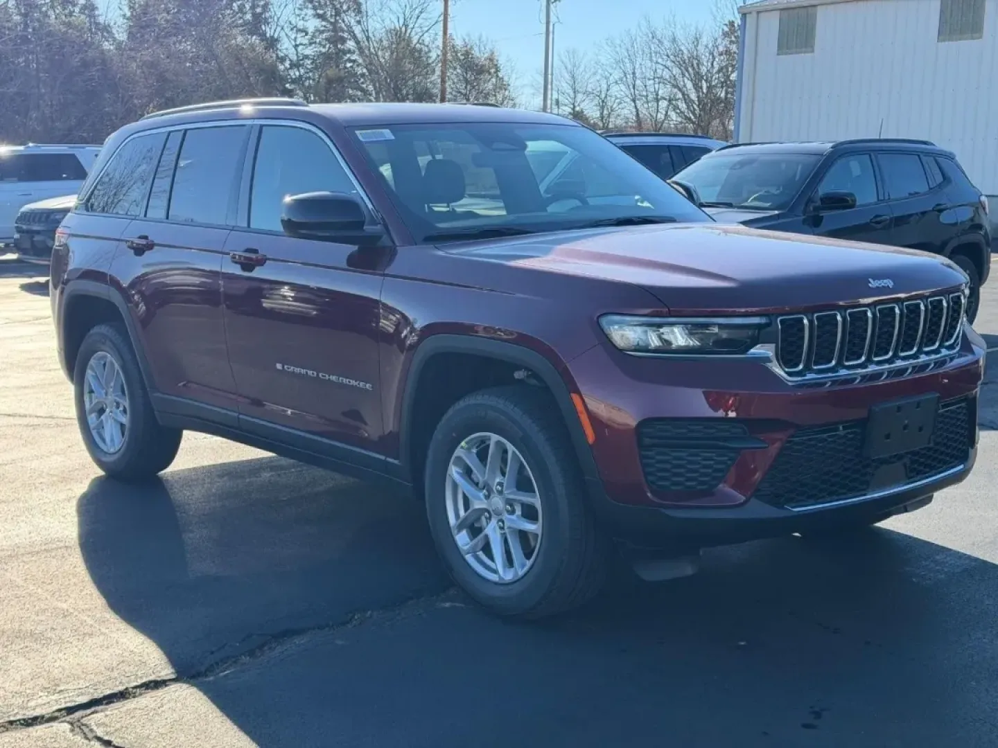 2025 /Global Black Cloth Jeep Grand Cherokee Laredo X (1C4RJHAGXS8) with an 3.6L V6 24V VVT UPG I engine, Automatic transmission, located at 970 Woodlawn Dr., Farmington, MO, 63640, (573) 431-7800, 37.825642, -90.468674 - **Discover Your Next Adventure with the 2025 Jeep Grand Cherokee at Pettus CDJR Farmington!**<br /> <br /> Are you ready to transform your daily commute into an exciting journey or take your family on unforgettable weekend adventures? The 2025 Jeep Grand Cherokee is the ultimate SUV that combines lu - Photo#0
