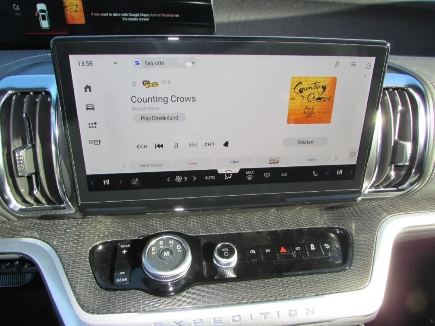 2026 /Black Onyx Ford Expedition Platinum (1FMJU1MG0TE) with an 3.5L V6 engine, Automatic transmission, located at 12836 Highway 21, De Soto, MO, 63020, (636) 337-7777, 38.151867, -90.575615 - **Adventure Awaits: Discover the 2026 Ford Expedition Platinum at Pettus Ford De Soto!**<br /> <br /> Are you ready to elevate your family adventures or weekend getaways? Look no further than the stunning 2026 Ford Expedition Platinum, available now at Pettus Ford De Soto! This SUV is not just a veh - Photo#18