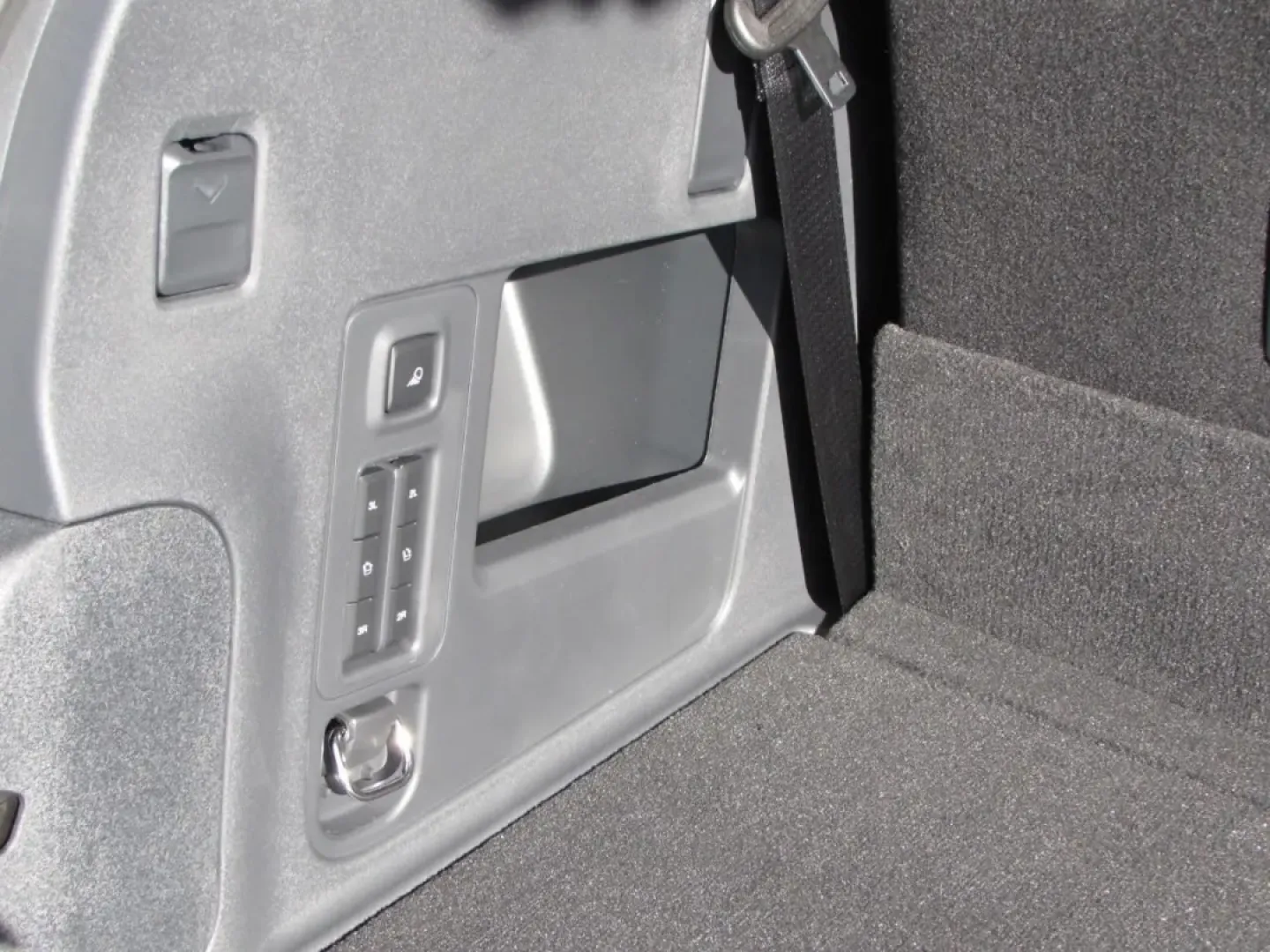 2026 /Black Onyx Ford Expedition Platinum (1FMJU1MG0TE) with an 3.5L V6 engine, Automatic transmission, located at 12836 Highway 21, De Soto, MO, 63020, (636) 337-7777, 38.151867, -90.575615 - **Adventure Awaits: Discover the 2026 Ford Expedition Platinum at Pettus Ford De Soto!**<br /> <br /> Are you ready to elevate your family adventures or weekend getaways? Look no further than the stunning 2026 Ford Expedition Platinum, available now at Pettus Ford De Soto! This SUV is not just a veh - Photo#34