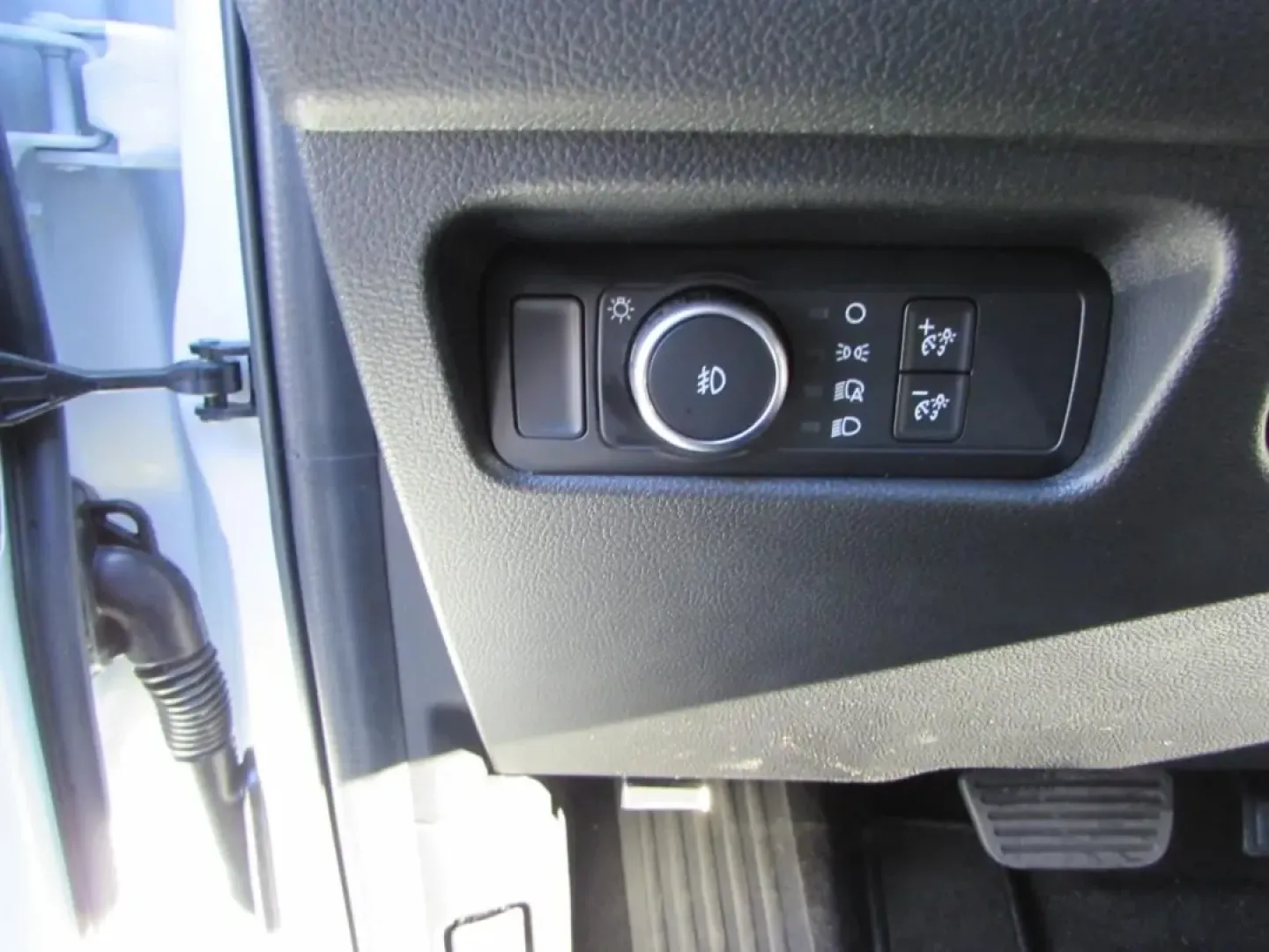 2025 /Ebony Ford Ranger XL (1FTER4PH1SL) with an 2.3L EcoBoost engine, Automatic transmission, located at 12836 Highway 21, De Soto, MO, 63020, (636) 337-7777, 38.151867, -90.575615 - **2025 Ford Ranger XL: Your Ultimate Adventure Companion!**<br /> <br /> Are you ready to elevate your lifestyle and tackle your next adventure? The 2025 Ford Ranger XL is designed for those who value both performance and versatility, making it perfect for weekend getaways, outdoor excursions, or ev - Photo#15