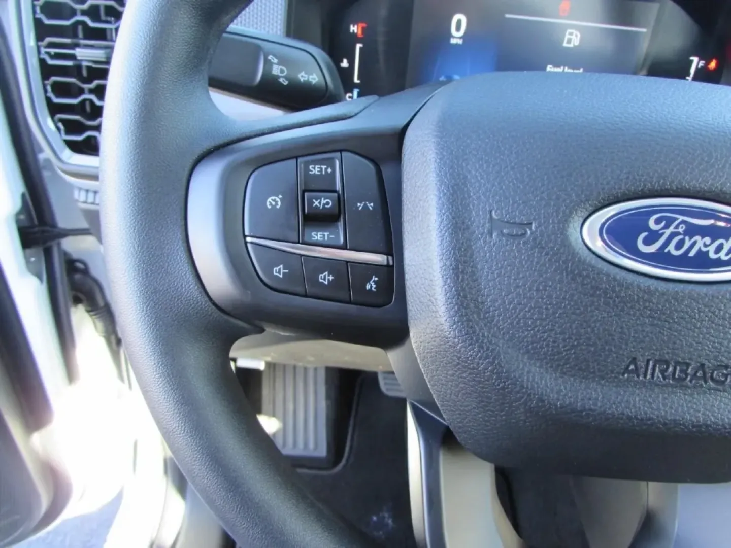 2025 /Ebony Ford Ranger XL (1FTER4PH1SL) with an 2.3L EcoBoost engine, Automatic transmission, located at 12836 Highway 21, De Soto, MO, 63020, (636) 337-7777, 38.151867, -90.575615 - **2025 Ford Ranger XL: Your Ultimate Adventure Companion!**<br /> <br /> Are you ready to elevate your lifestyle and tackle your next adventure? The 2025 Ford Ranger XL is designed for those who value both performance and versatility, making it perfect for weekend getaways, outdoor excursions, or ev - Photo#18