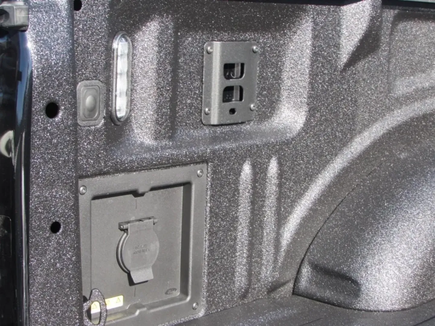 2026 /Black Ford F-150 Raptor (1FTFW1RJ4TF) with an 5.2L engine, Automatic transmission, located at 12836 Highway 21, De Soto, MO, 63020, (636) 337-7777, 38.151867, -90.575615 - **Conquer Every Adventure with the 2026 Ford F-150 Raptor at Pettus Ford De Soto!**<br /> <br /> Are you ready to elevate your driving experience? The 2026 Ford F-150 Raptor is more than just a truck; it's a lifestyle choice designed for those who crave adventure, whether you're tackling tough terra - Photo#13