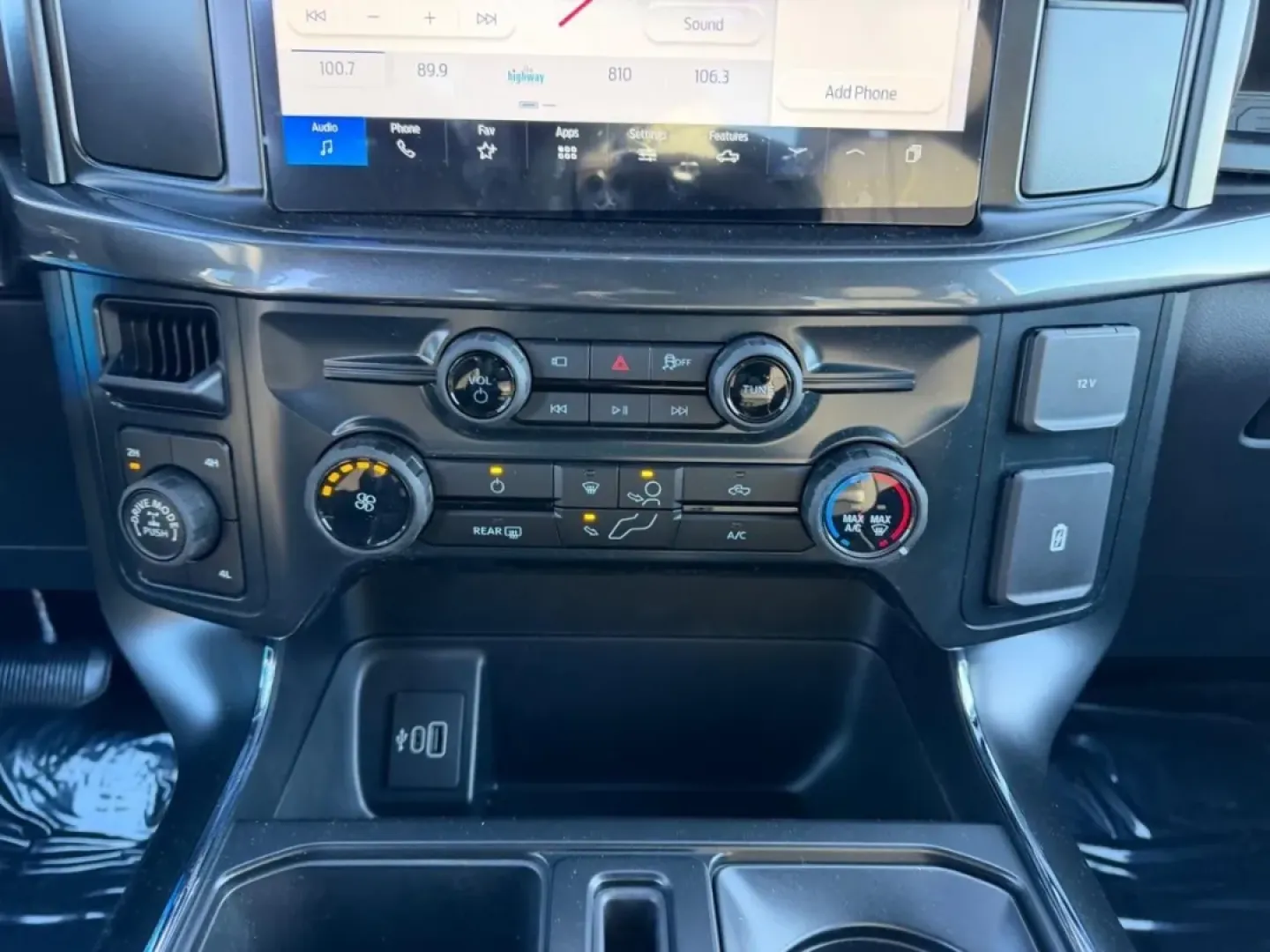 2025 /Black Cloth Ford F-150 STX (1FTEW2LP7SF) with an 2.7L V6 EcoBoost engine, Automatic transmission, located at 141 Commercial Dr, Fredericktown, MO, 63645, (573) 783-6432, 37.570087, -90.320648 - Unlock the ultimate adventure with the 2025 Ford F-150 STX at Pettus Ford Fredericktown, your trusted OEM dealership located at 141 Commercial Drive, Fredericktown, MO 63645. This powerful truck is not just a vehicle; it's a lifestyle choice that perfectly caters to those who crave both versatility - Photo#14