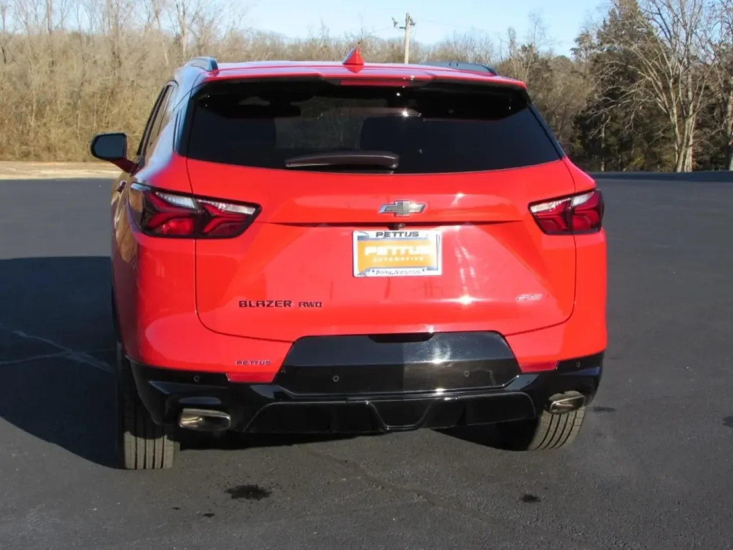 2022 /Jet Black Chevrolet Blazer RS (3GNKBKRS2NS) with an 3.6L V6 DOHC 24V engine, Automatic transmission, located at 12830 Highway 21, De Soto, MO, 63020, (636) 337-7777, 38.153099, -90.573624 - Discover your next adventure with the perfect blend of style and performance in this stunning 2022 Chevrolet Blazer RS, now available at Pettus CDJR DeSoto. Whether you're commuting to work, shuttling the family to weekend soccer games, or exploring the scenic routes around De Soto, MO, this SUV is - Photo#5