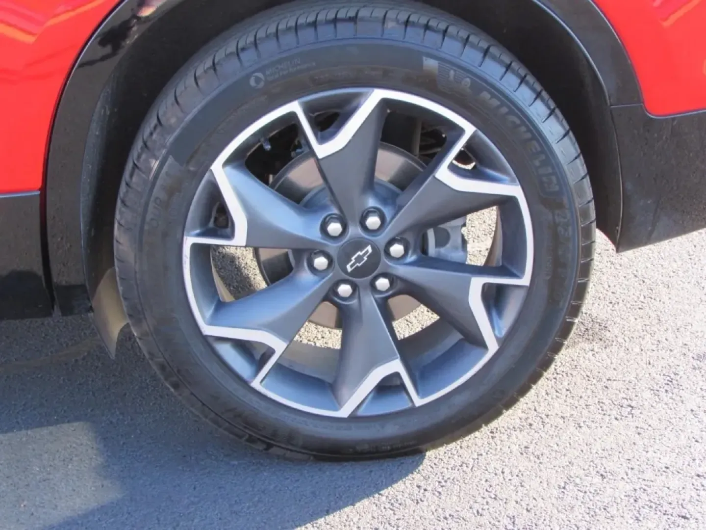 2022 /Jet Black Chevrolet Blazer RS (3GNKBKRS2NS) with an 3.6L V6 DOHC 24V engine, Automatic transmission, located at 12830 Highway 21, De Soto, MO, 63020, (636) 337-7777, 38.153099, -90.573624 - Discover your next adventure with the perfect blend of style and performance in this stunning 2022 Chevrolet Blazer RS, now available at Pettus CDJR DeSoto. Whether you're commuting to work, shuttling the family to weekend soccer games, or exploring the scenic routes around De Soto, MO, this SUV is - Photo#9