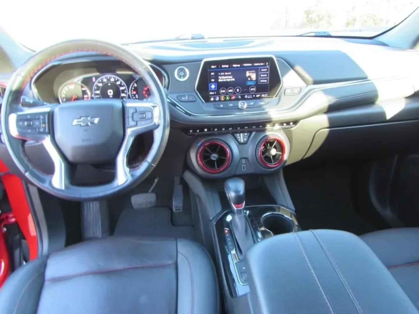 2022 /Jet Black Chevrolet Blazer RS (3GNKBKRS2NS) with an 3.6L V6 DOHC 24V engine, Automatic transmission, located at 12830 Highway 21, De Soto, MO, 63020, (636) 337-7777, 38.153099, -90.573624 - Discover your next adventure with the perfect blend of style and performance in this stunning 2022 Chevrolet Blazer RS, now available at Pettus CDJR DeSoto. Whether you're commuting to work, shuttling the family to weekend soccer games, or exploring the scenic routes around De Soto, MO, this SUV is - Photo#22