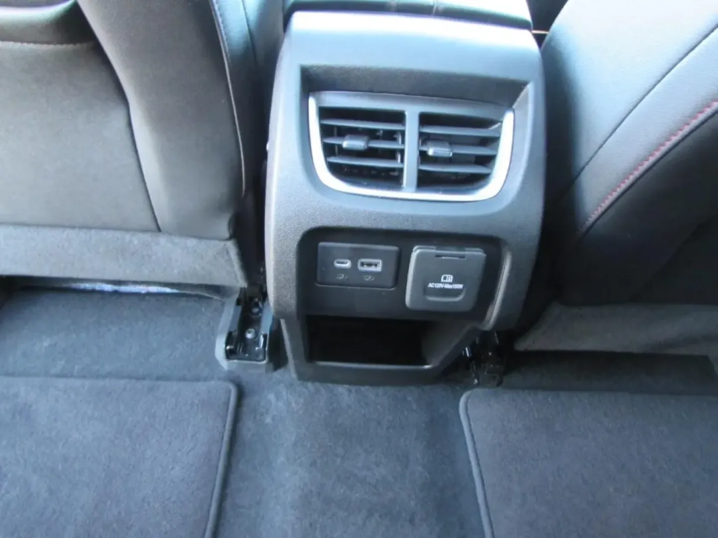 2022 /Jet Black Chevrolet Blazer RS (3GNKBKRS2NS) with an 3.6L V6 DOHC 24V engine, Automatic transmission, located at 12830 Highway 21, De Soto, MO, 63020, (636) 337-7777, 38.153099, -90.573624 - Discover your next adventure with the perfect blend of style and performance in this stunning 2022 Chevrolet Blazer RS, now available at Pettus CDJR DeSoto. Whether you're commuting to work, shuttling the family to weekend soccer games, or exploring the scenic routes around De Soto, MO, this SUV is - Photo#26