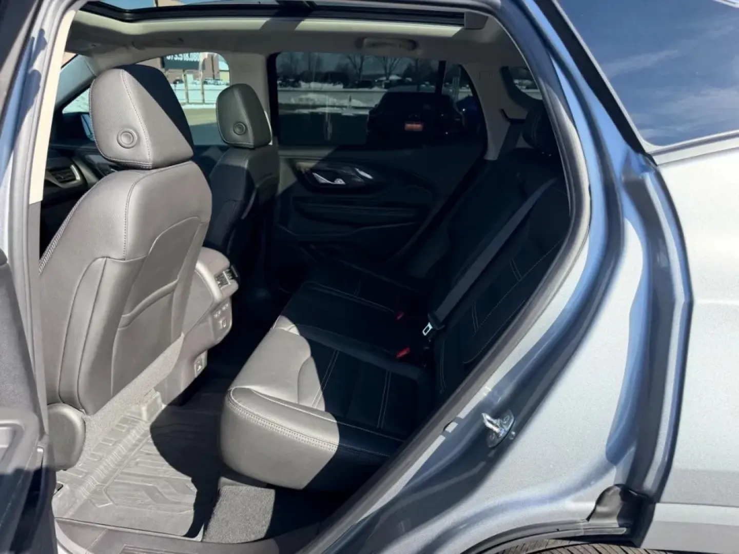 2024 /Jet Black Leather GMC Terrain Denali (3GKALXEG1RL) with an 1.5L Turbo DOHC 4-cylinder / SIDI / VVT engine, Automatic transmission, located at 970 Woodlawn Dr., Farmington, MO, 63640, (573) 431-7800, 37.825642, -90.468674 - **Discover Your Next Adventure with the 2024 GMC Terrain Denali!**<br /> <br /> If you're looking for a vehicle that perfectly balances style, comfort, and versatility, the 2024 GMC Terrain Denali is your ideal companion for weekend getaways, daily commutes, or family outings. This pre-owned SUV, wi - Photo#9