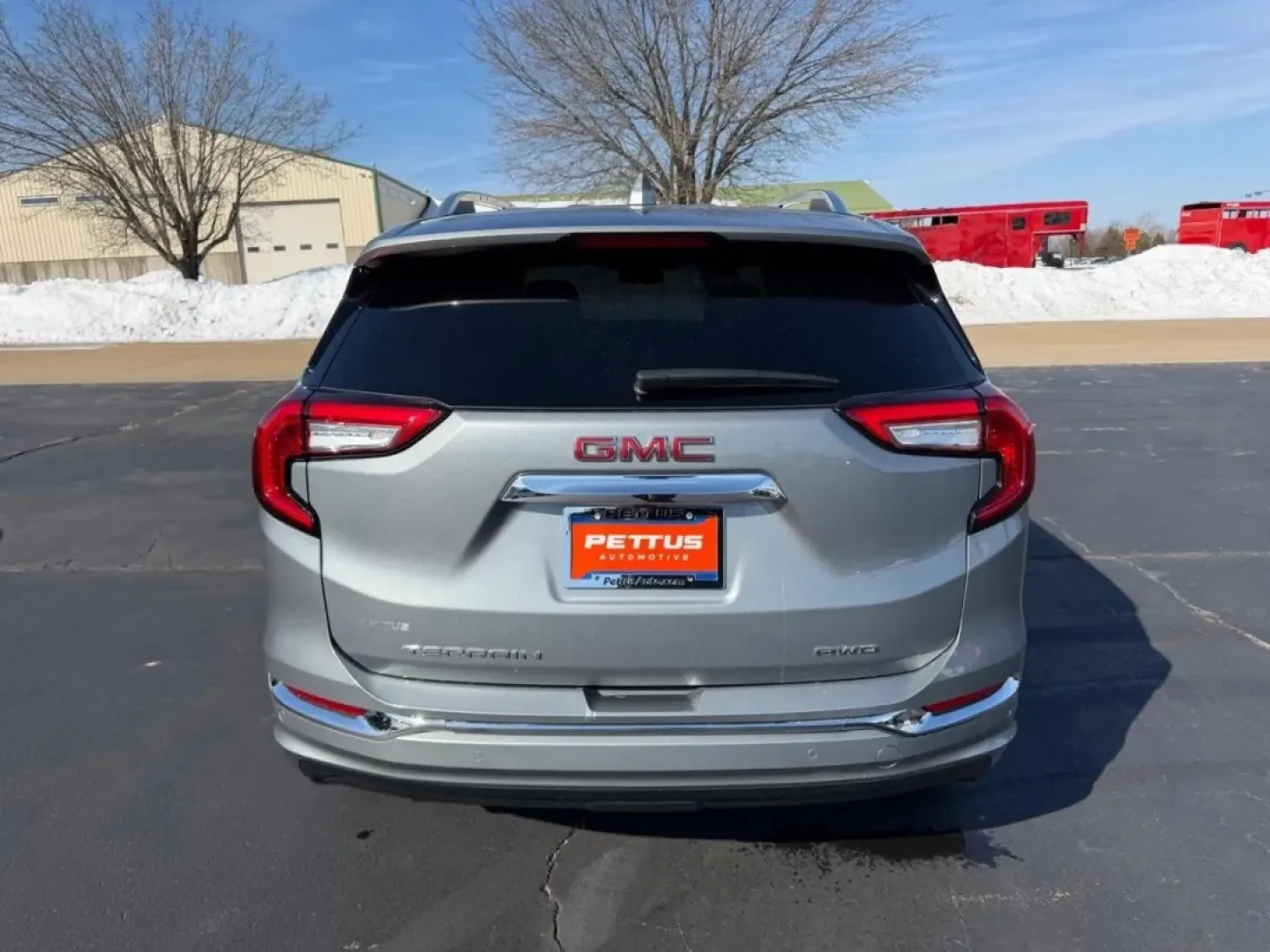 2024 /Jet Black Leather GMC Terrain Denali (3GKALXEG1RL) with an 1.5L Turbo DOHC 4-cylinder / SIDI / VVT engine, Automatic transmission, located at 970 Woodlawn Dr., Farmington, MO, 63640, (573) 431-7800, 37.825642, -90.468674 - **Discover Your Next Adventure with the 2024 GMC Terrain Denali!**<br /> <br /> If you're looking for a vehicle that perfectly balances style, comfort, and versatility, the 2024 GMC Terrain Denali is your ideal companion for weekend getaways, daily commutes, or family outings. This pre-owned SUV, wi - Photo#3