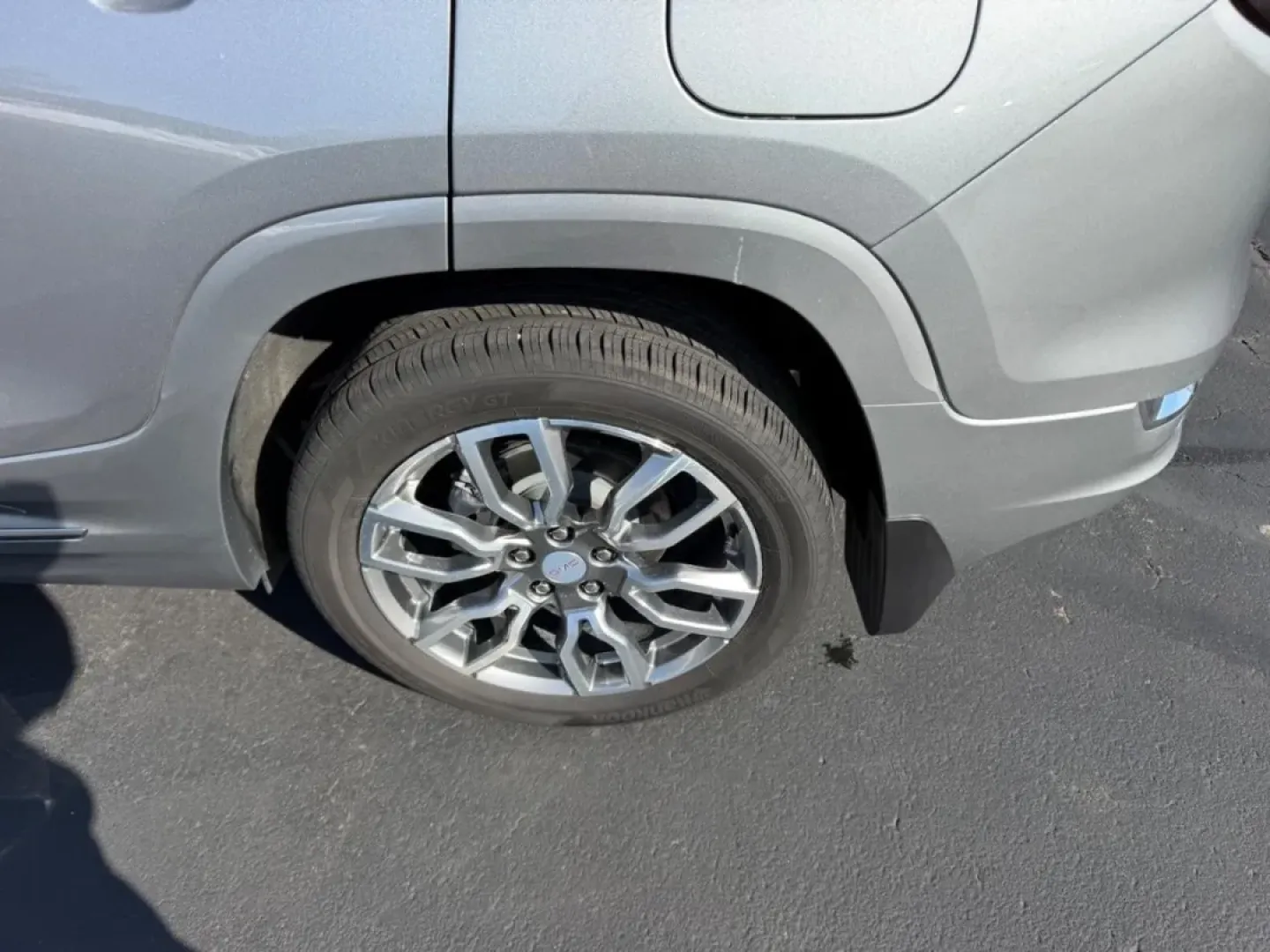 2024 /Jet Black Leather GMC Terrain Denali (3GKALXEG1RL) with an 1.5L Turbo DOHC 4-cylinder / SIDI / VVT engine, Automatic transmission, located at 970 Woodlawn Dr., Farmington, MO, 63640, (573) 431-7800, 37.825642, -90.468674 - **Discover Your Next Adventure with the 2024 GMC Terrain Denali!**<br /> <br /> If you're looking for a vehicle that perfectly balances style, comfort, and versatility, the 2024 GMC Terrain Denali is your ideal companion for weekend getaways, daily commutes, or family outings. This pre-owned SUV, wi - Photo#6