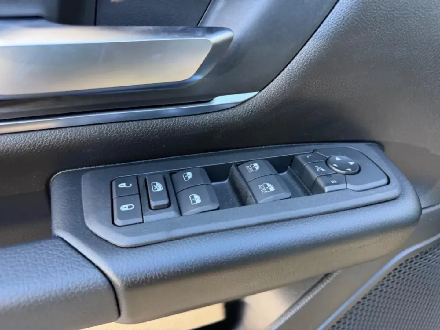 2026 /Diesel Gray/Black Cloth Ram 1500 Big Horn/Lone Star (1C6SRFFP9TN) with an 3.0L Straight 6 engine, located at 970 Woodlawn Dr., Farmington, MO, 63640, (573) 431-7800, 37.825642, -90.468674 - **Experience Adventure with the 2026 Ram 1500 Big Horn: Your Ultimate Truck for Every Journey!**<br /> <br /> Are you ready to elevate your driving experience and adventure into the great outdoors? Whether you're planning a weekend escape to explore the scenic trails of the Mark Twain National Fores - Photo#17